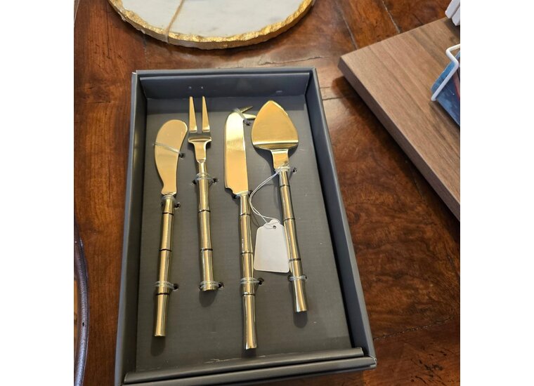 Housewarming or Hostess Gifts