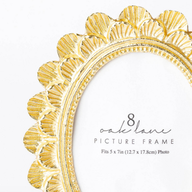 8 Oak Lane Scalloped 5x7 Picture Frame   EN075SCA