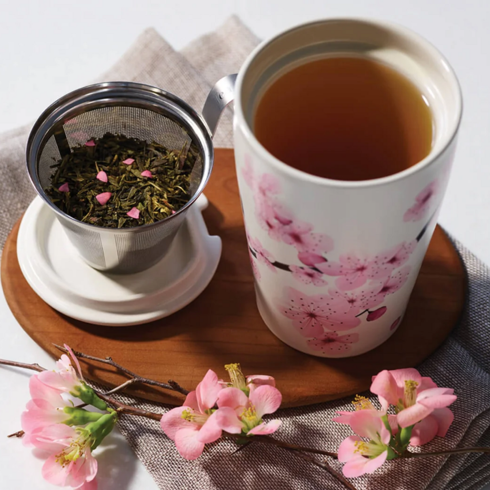 Kati Kati Steeping Cup and Infuser-Hanami loading=