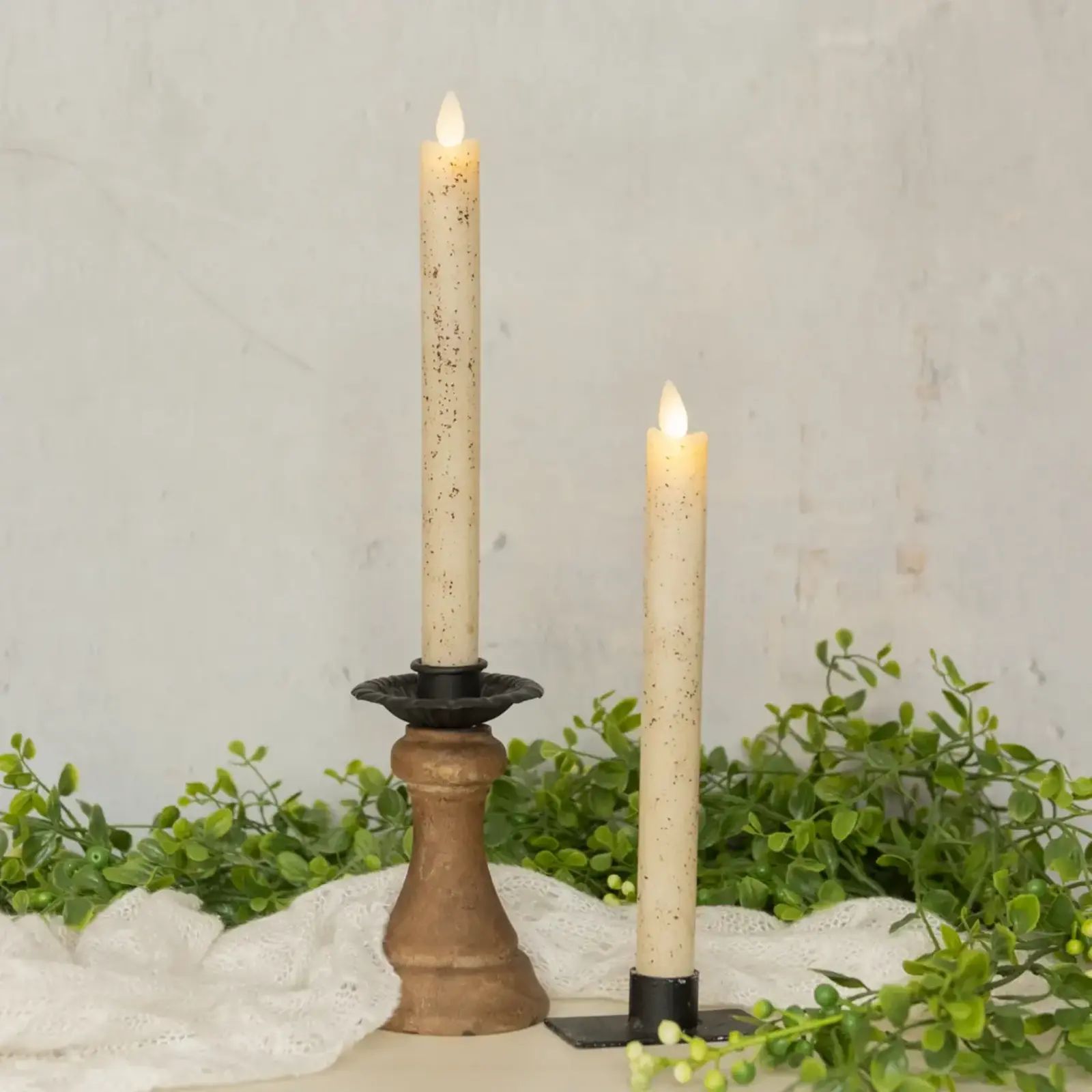 Ragon House SET/ 2 - 9.5" MOVING FLAME CREAM TAPER CANDLE - NY213007 loading=