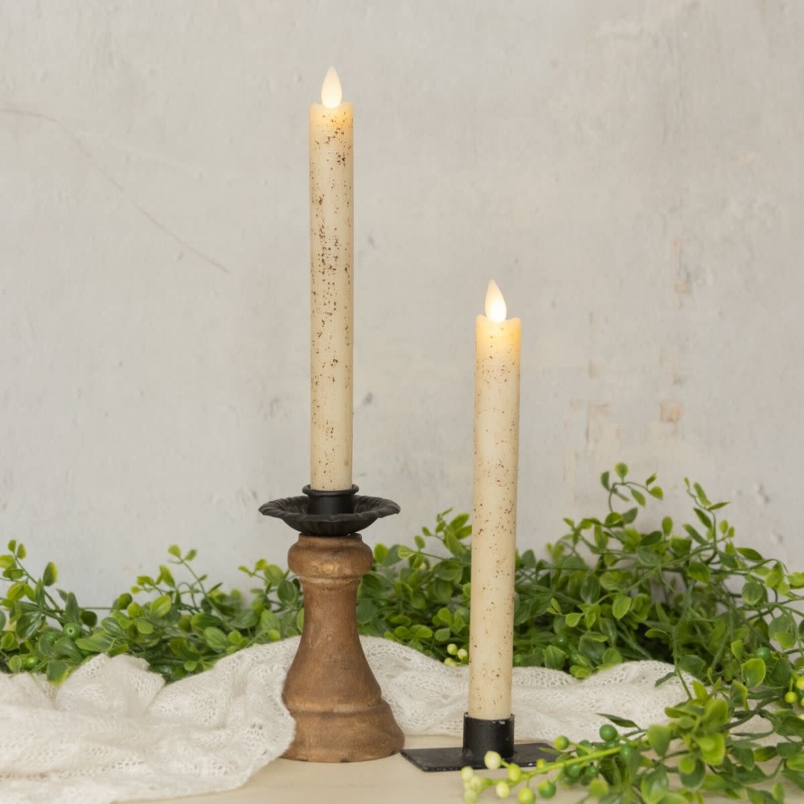 Ragon House SET/ 2 - 9.5" MOVING FLAME CREAM TAPER CANDLE - NY213007 loading=