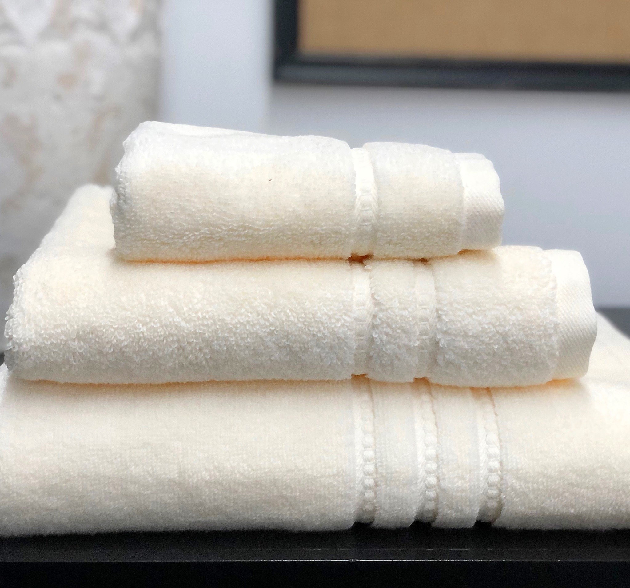 Portofino Hand Towel Above & Beyond Home Decor