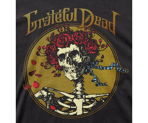 Grateful Dead Skull w/ flowers T-Shirt