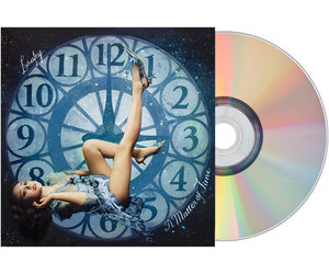 Laufey CD 直筆サイン入り 最終値下げ G*x様 Laufey A Matter of Time 直筆サイン入り レコー - メルカリ