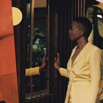 Fresh Selects Emmavie - Honeymoon  LP (yellow vinyl)