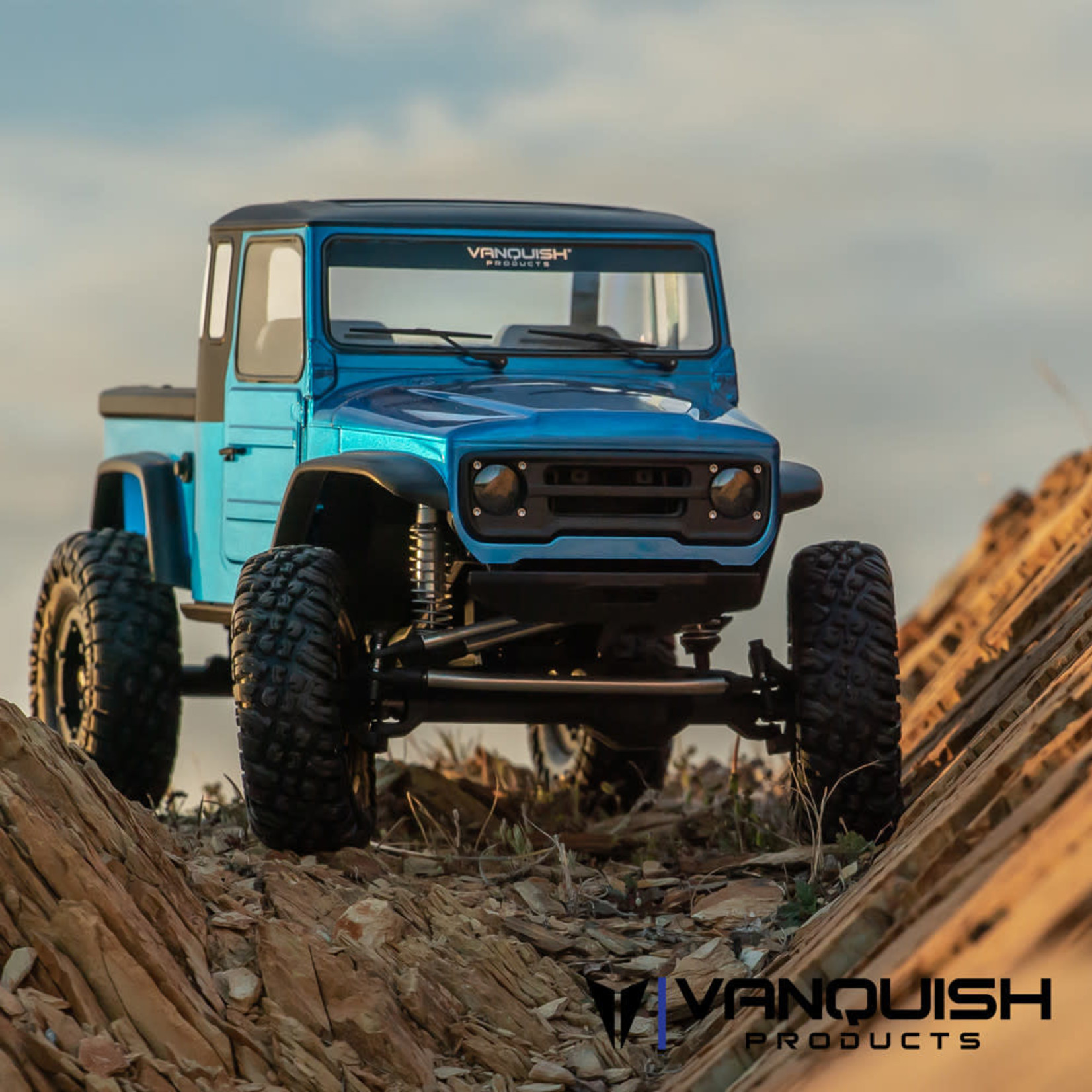 Vanquish Products VS4-10 Phoenix Straight Axle Rock Crawler Kit