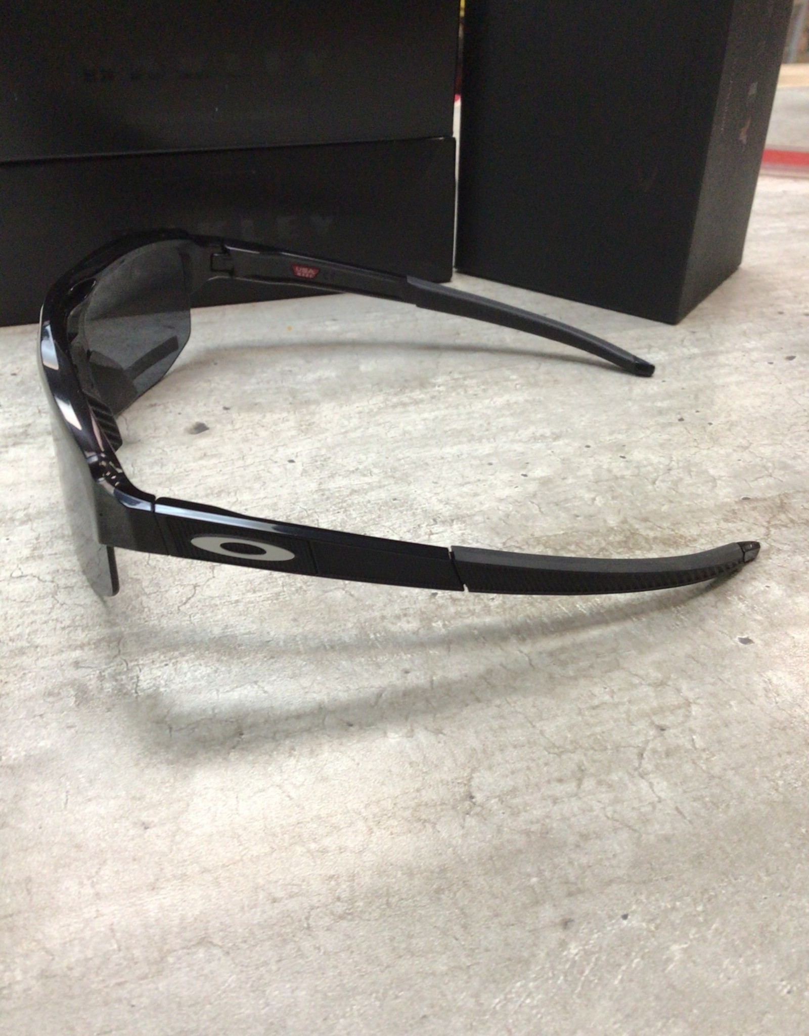 Descubrir 55+ imagen oakley mercenary on face Thptnganamst.edu.vn