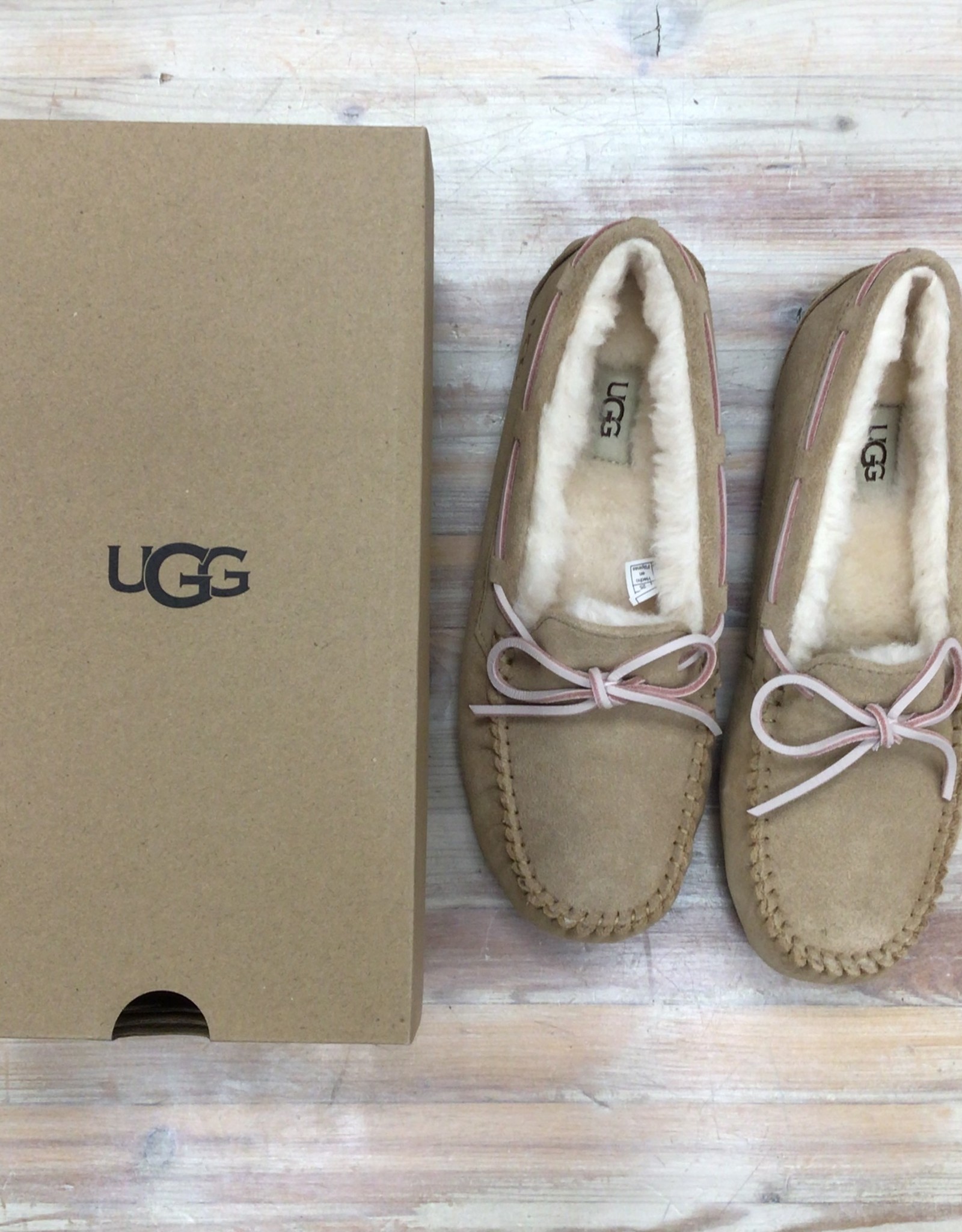 Ugg Ugg Dakota Ladies'