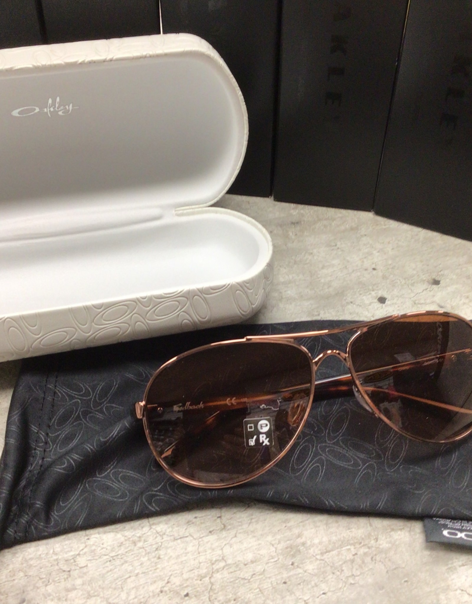 Oakley OO4079 Feedback Rose Gold Ladies' - Shoes & M'Orr