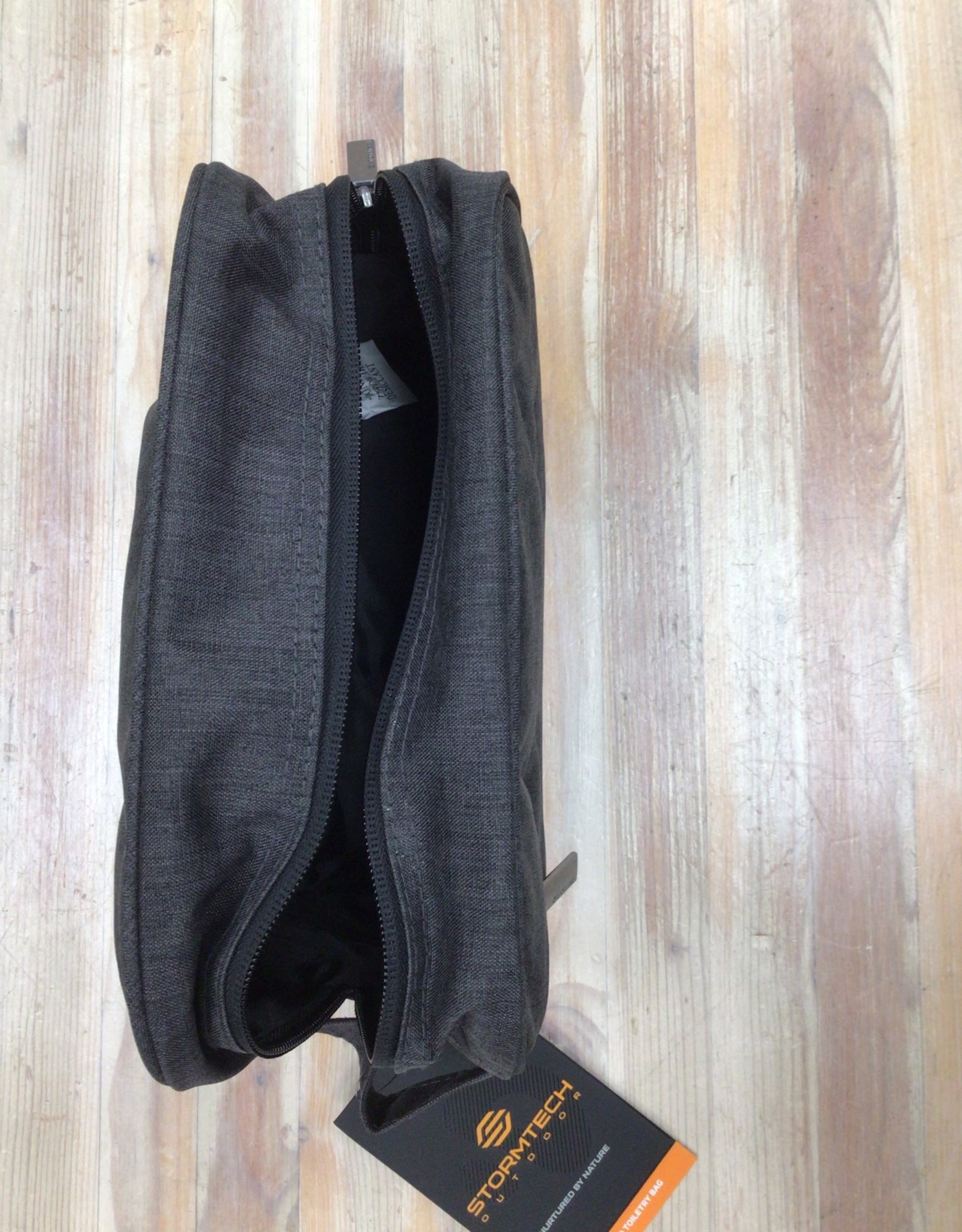 Stormtech Stormtech Cupertino Toiletry Bag