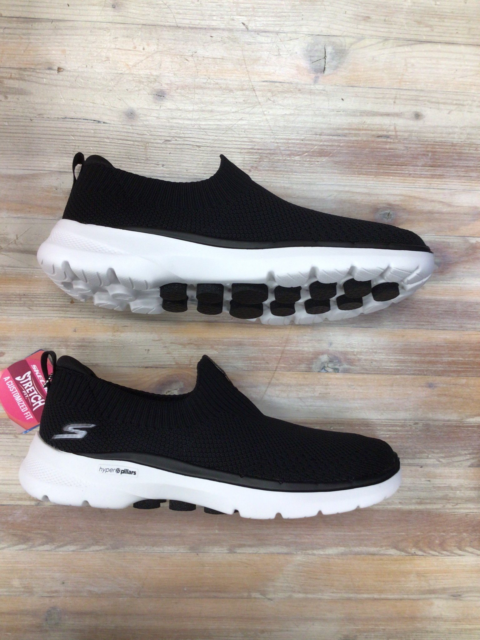 Shoppers Love These Comfy, Supportive Skechers Go Walk Shoes