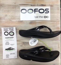 Oofos 104