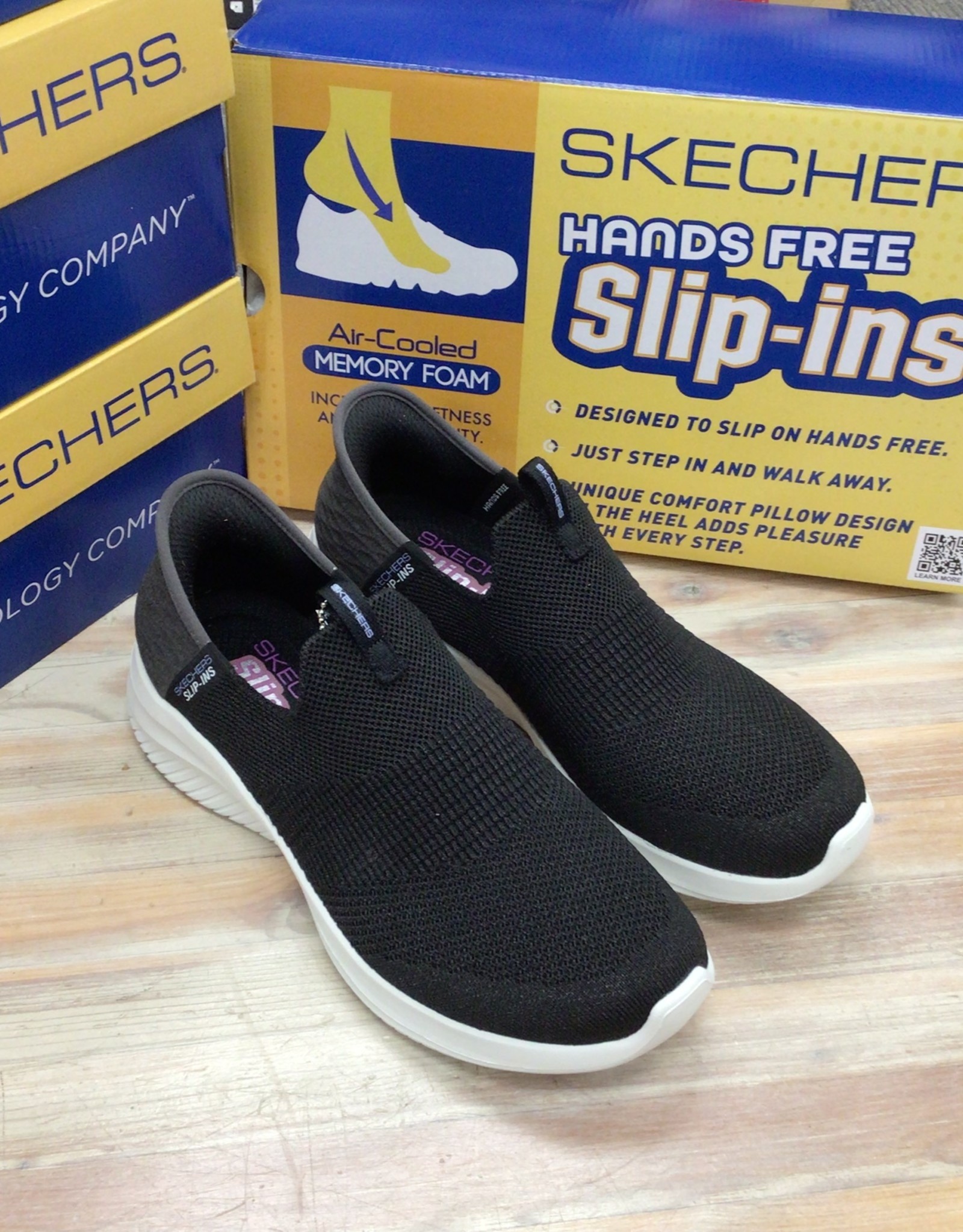 Skechers Skechers 149709 Ultra Flex 3.0 Smooth Step Ladies’