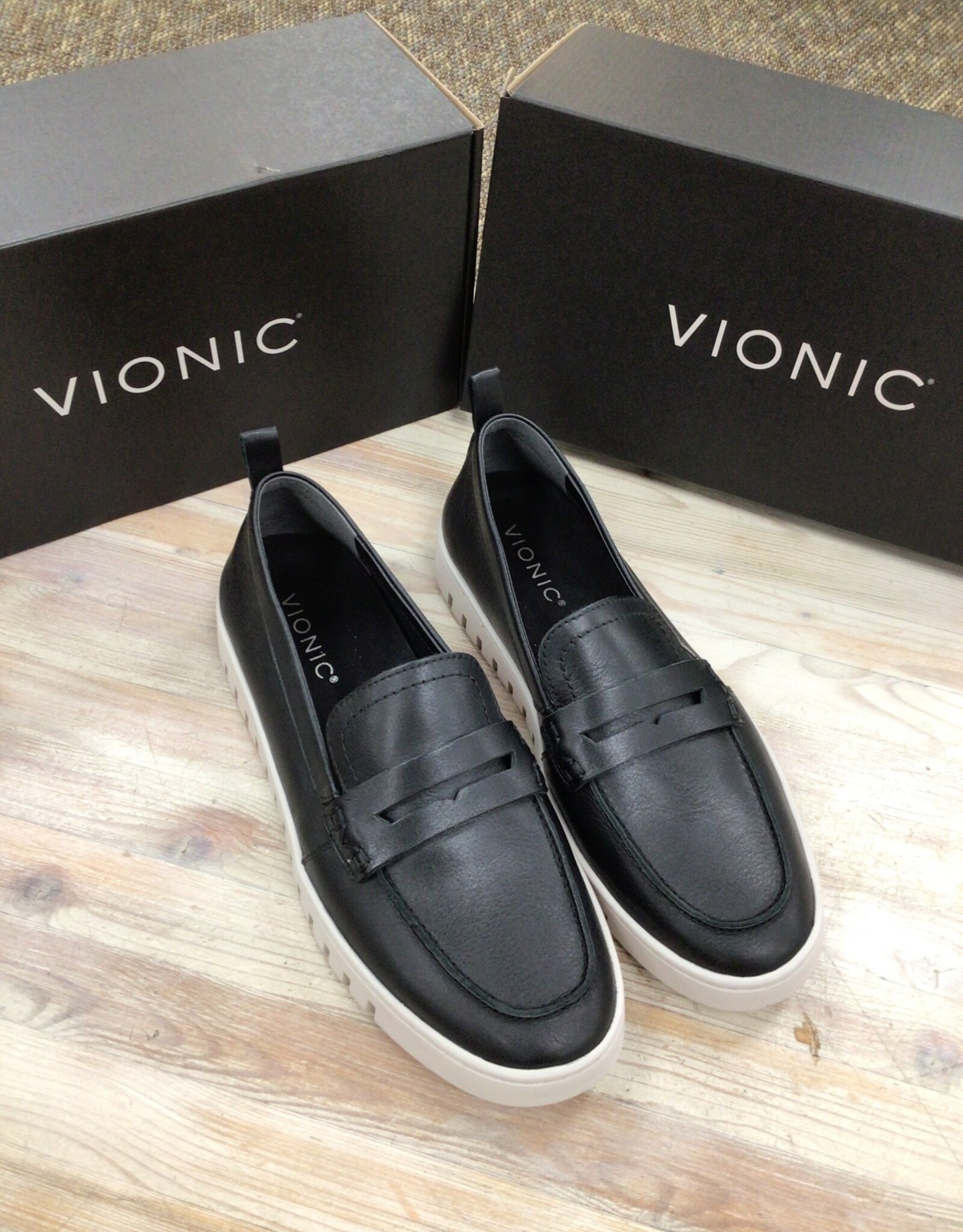 Vionic Vionic Uptown Loafer Ladies’