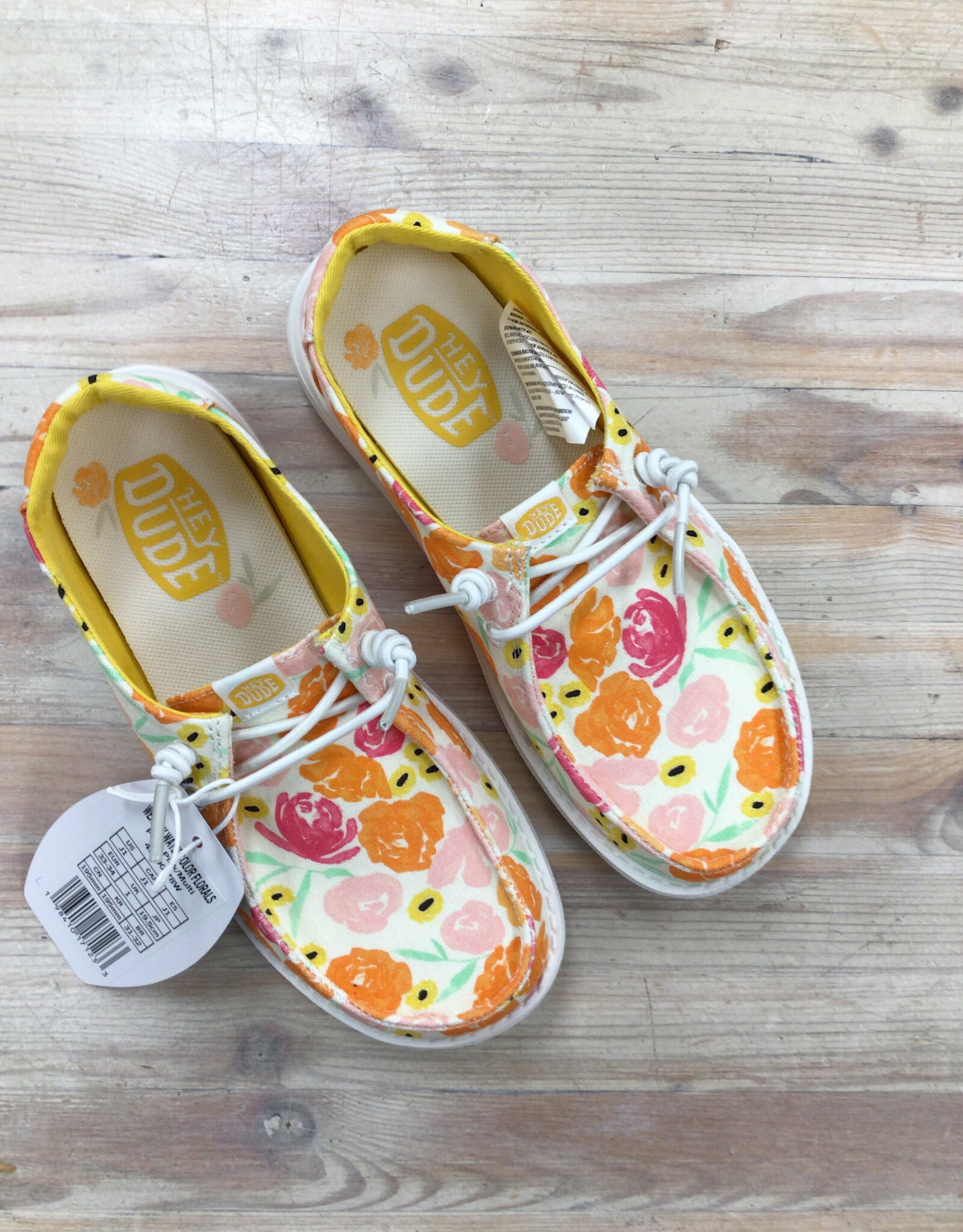 Hey Dude Hey Dude 43990 Wendy Y Watercolor Florals Kids’