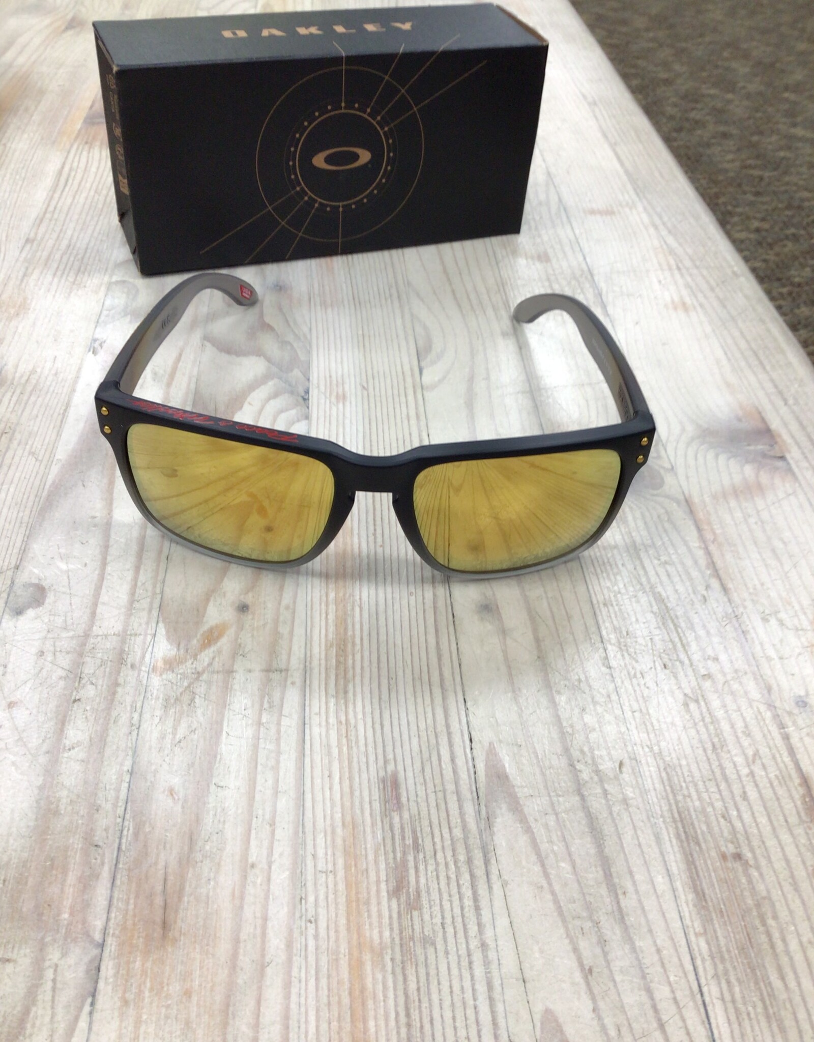 Oakley Oakley OO9102 Prizm Polarized Holbrook Unisex
