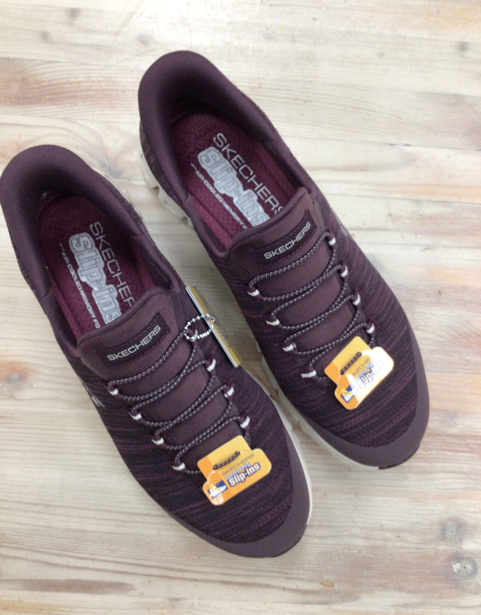 Skechers Skechers 104546 Glide Step -Peak Ladies’