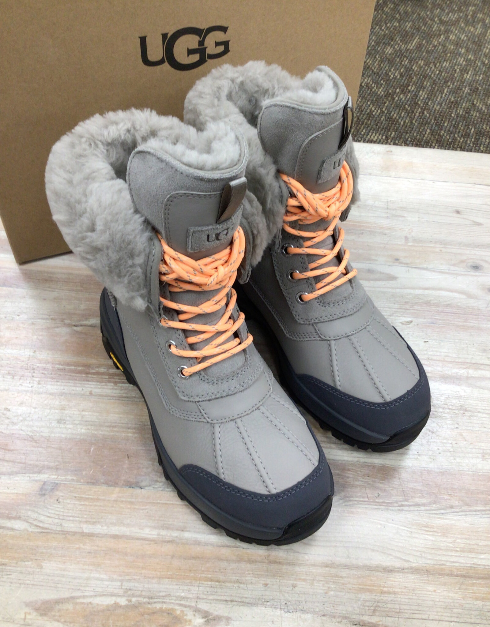 Ugg Ugg Adirondack Boot XXV Ladies’