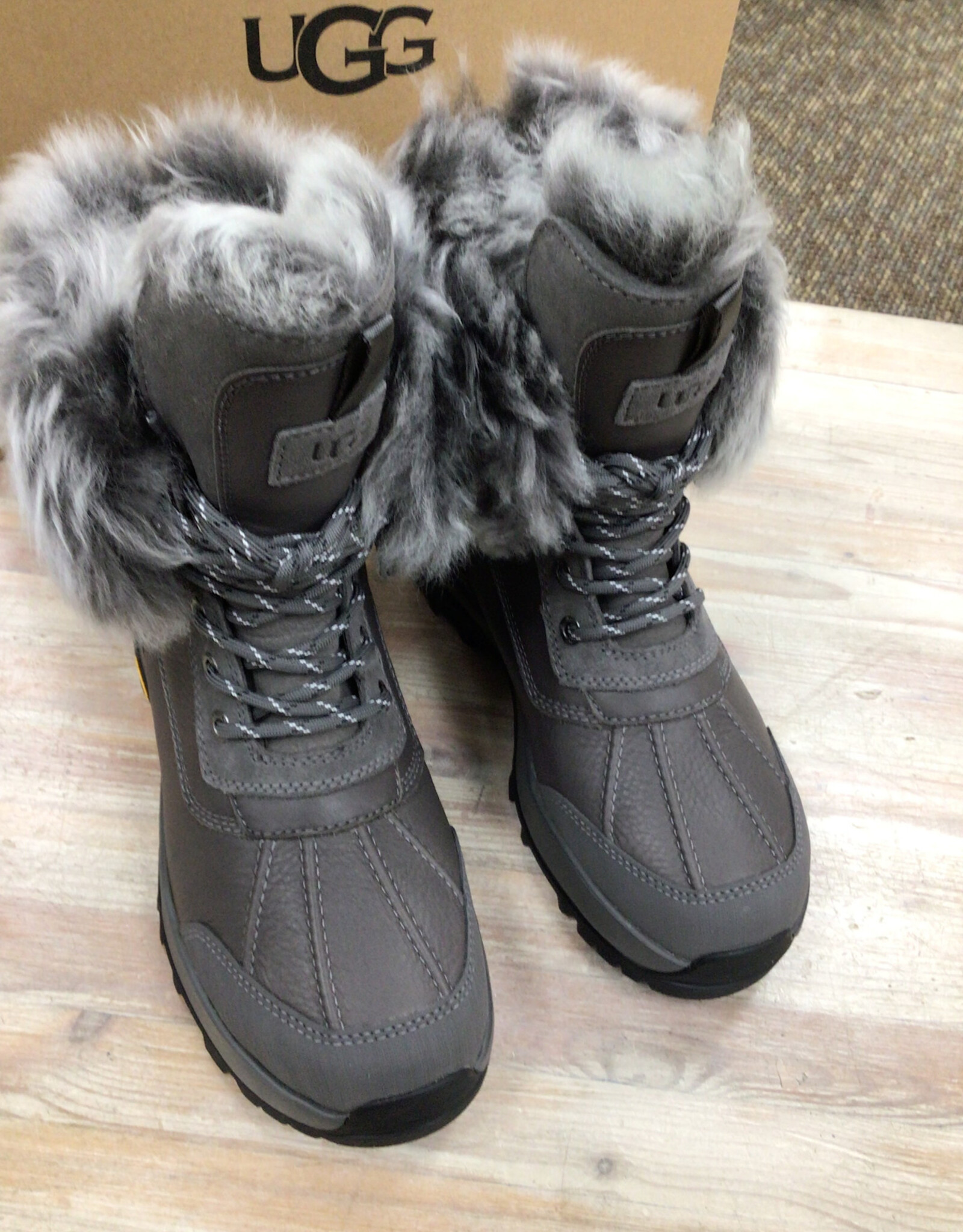 Ugg Ugg Adirondack XXV Chalet Ladies’