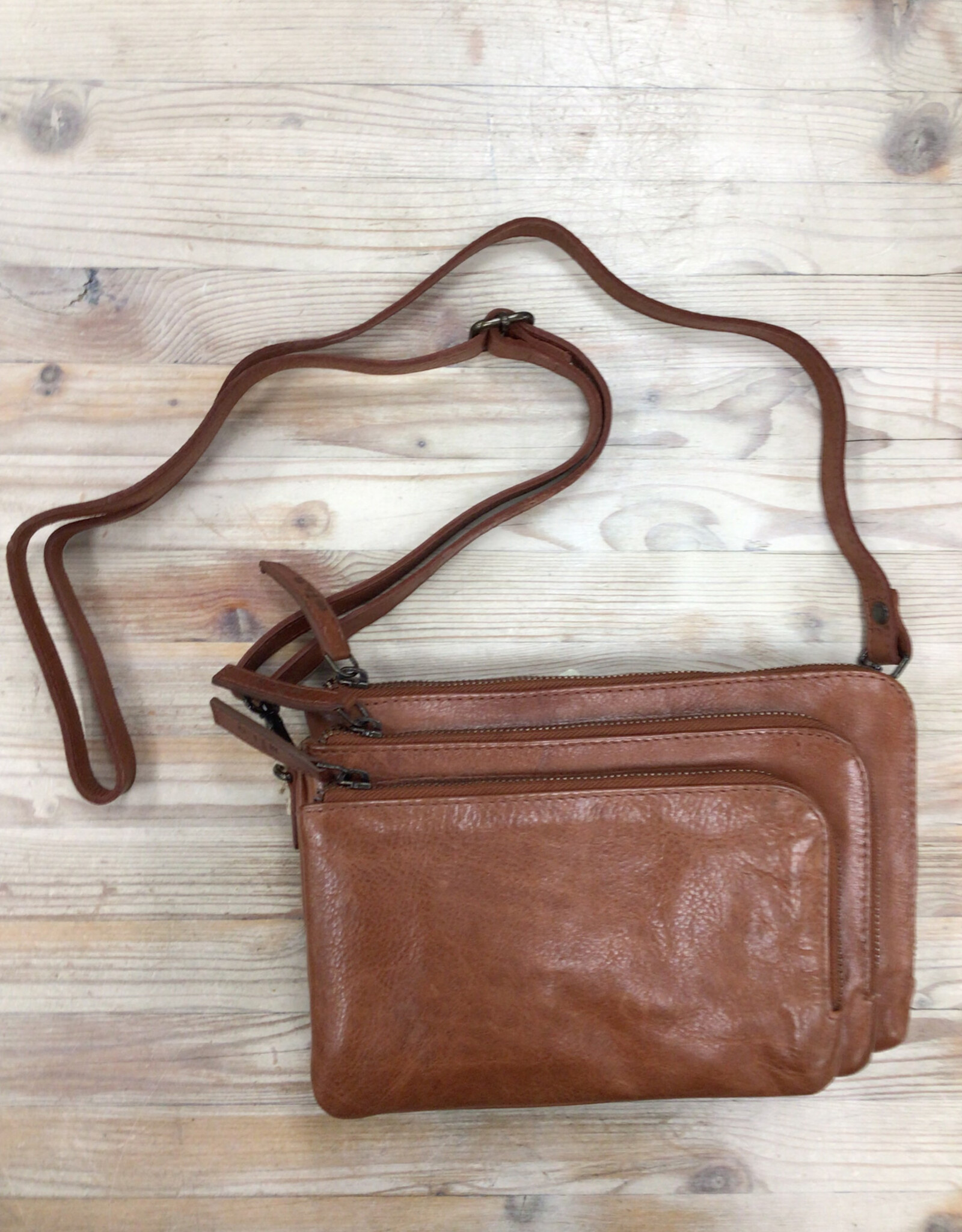 Milo Milo 043 Ariana