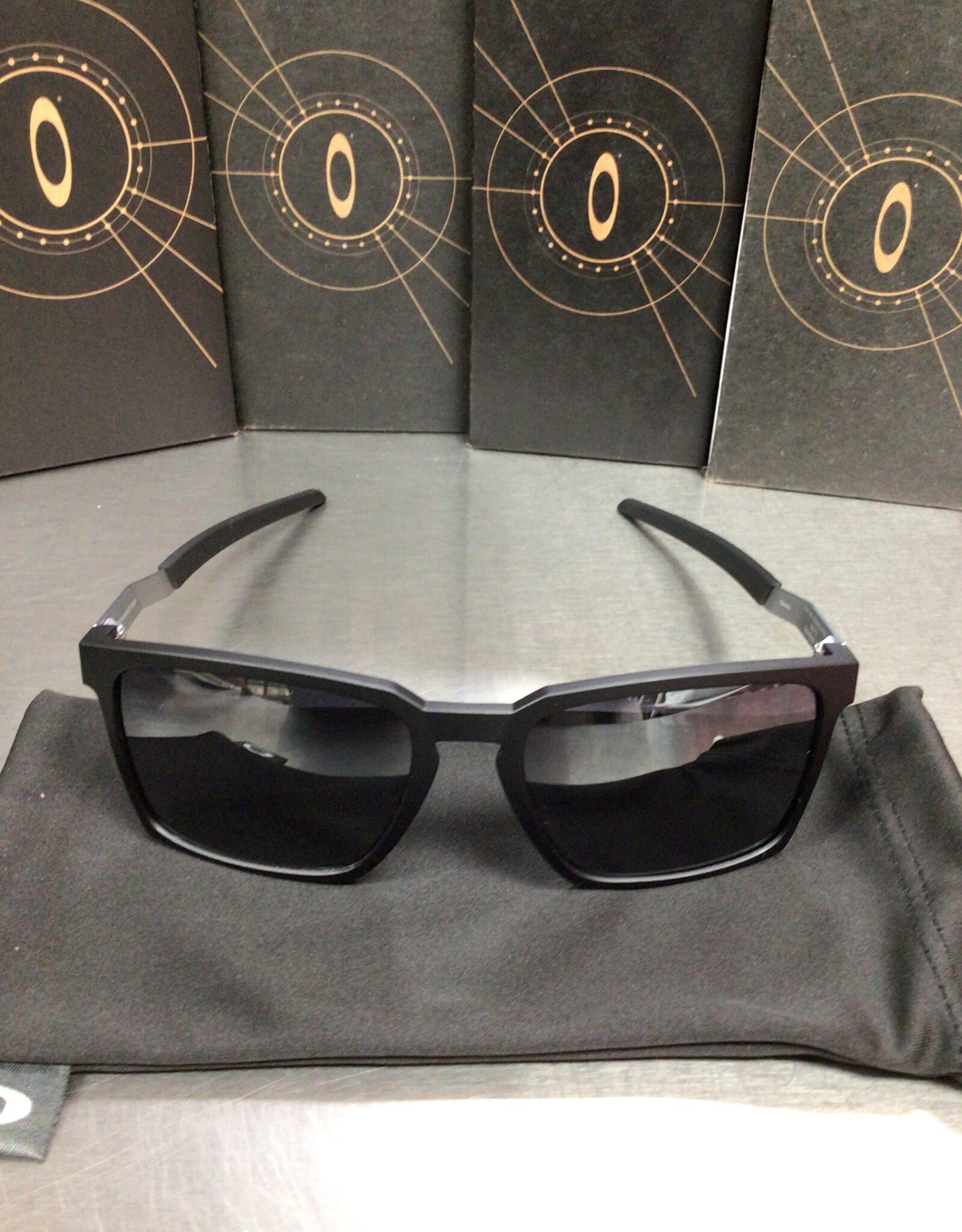 Oakley Oakley 0009483 Exchange Sun Unisex