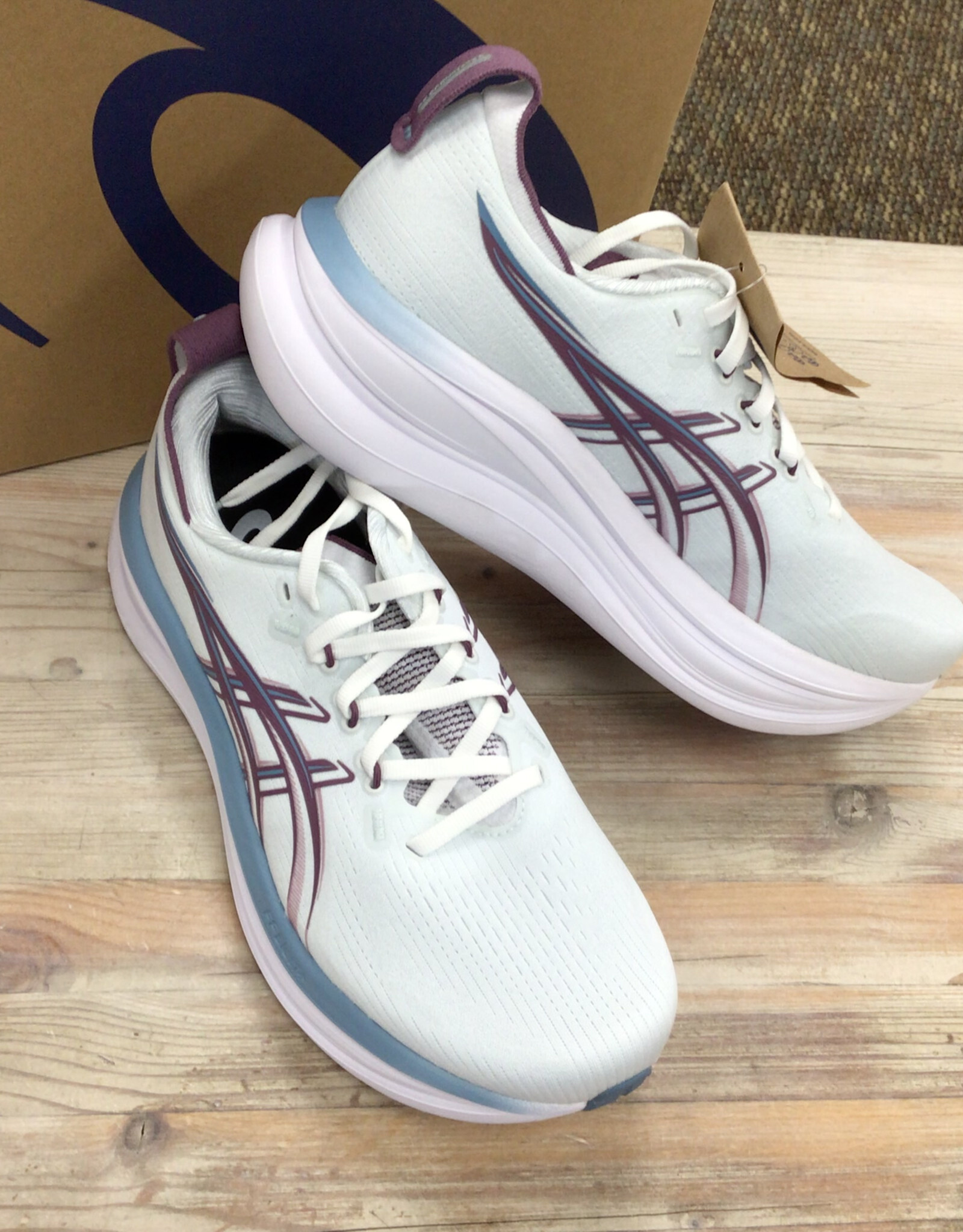 Asics Asics Gel Nimbus 28 Ladies’