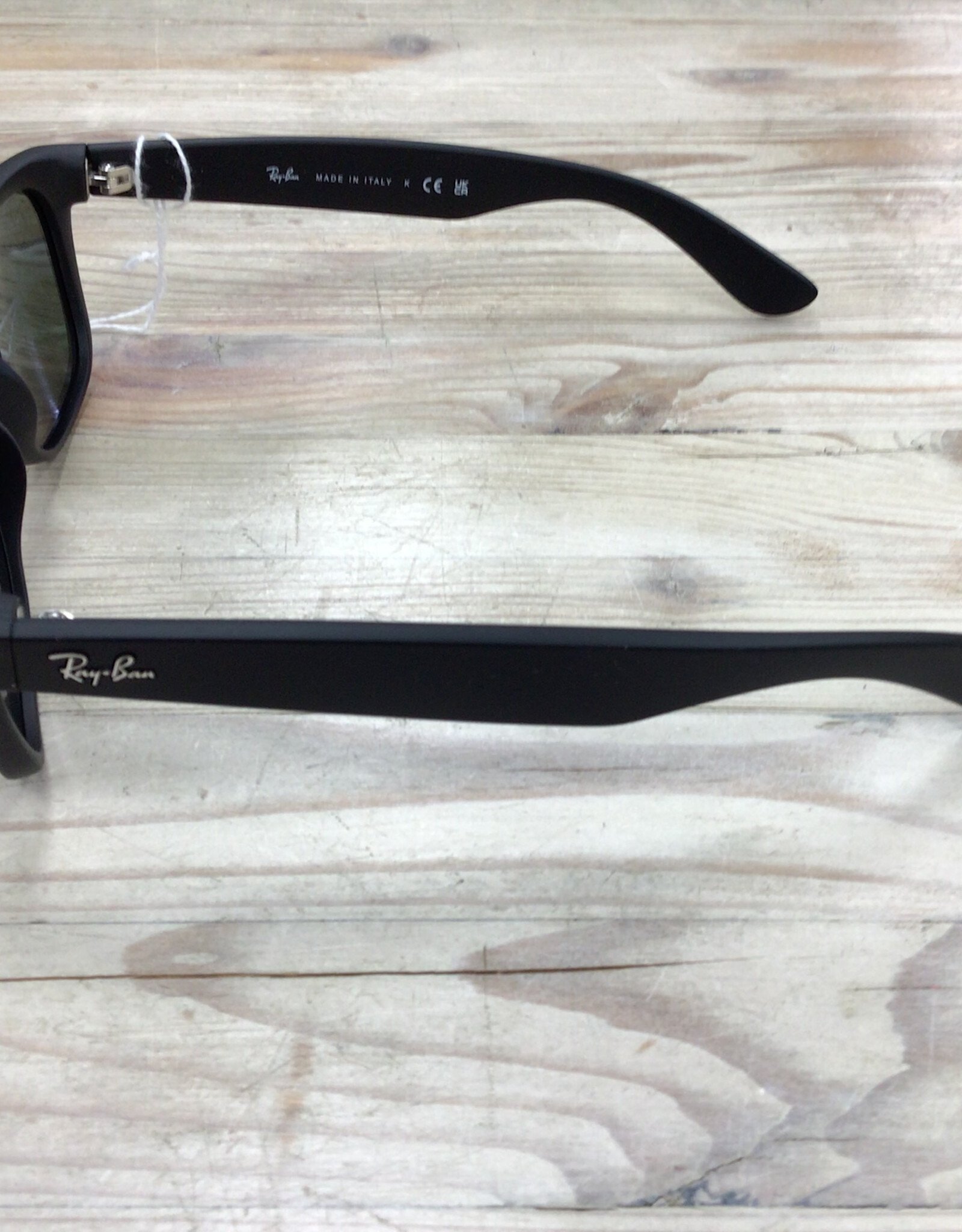 Ray-Ban Ray-Ban 2132 New Wayfarer