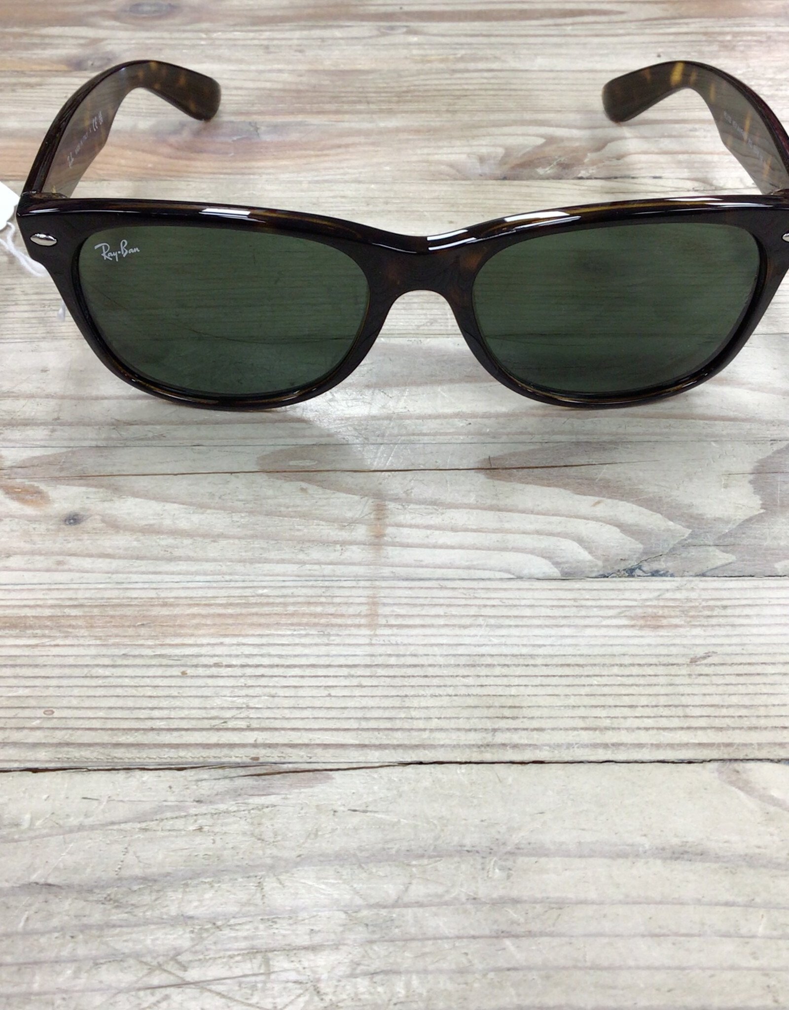 Ray-Ban Ray-Ban 2132 New Wayfarer