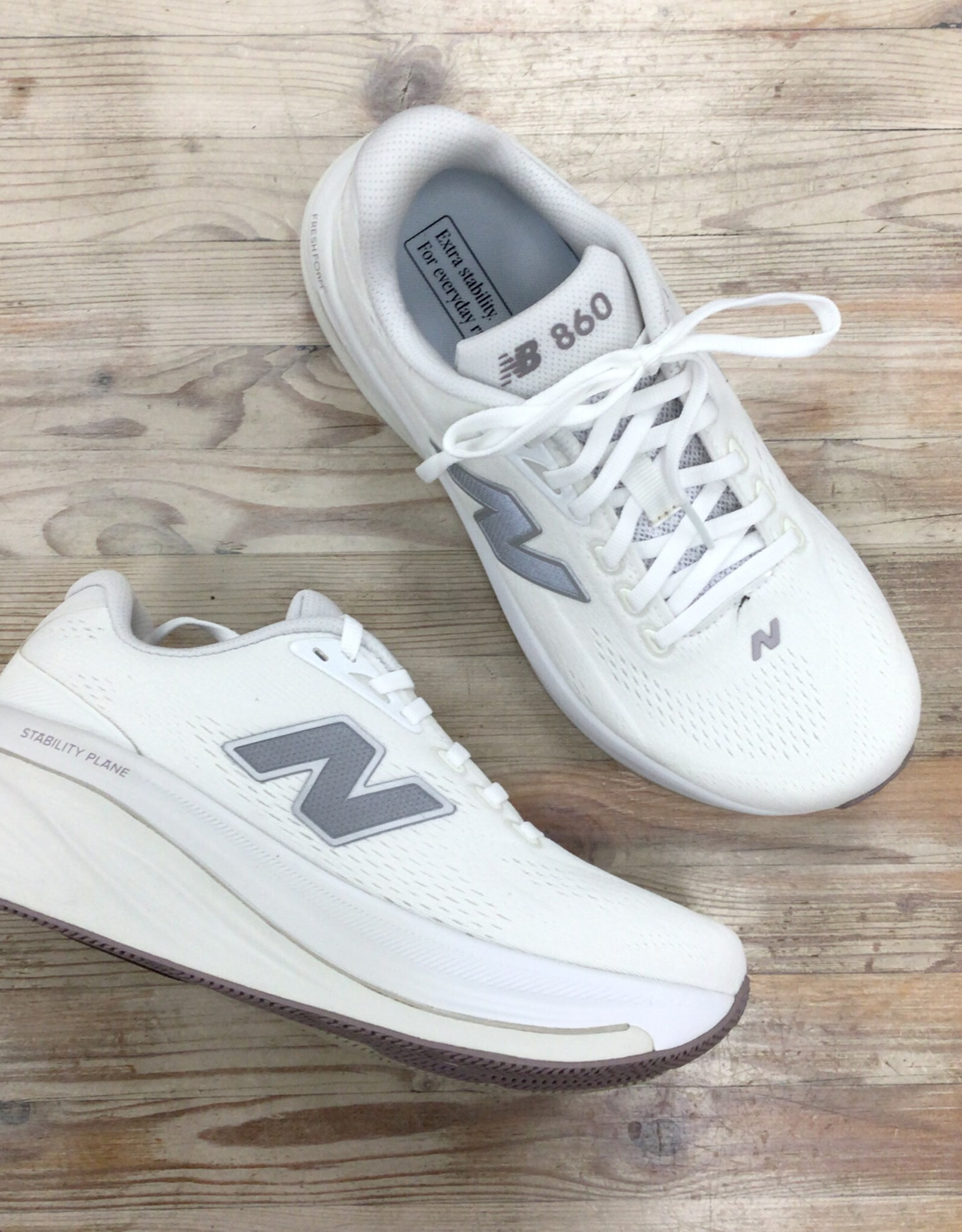 New Balance New Balance W860 V15 Ladies'