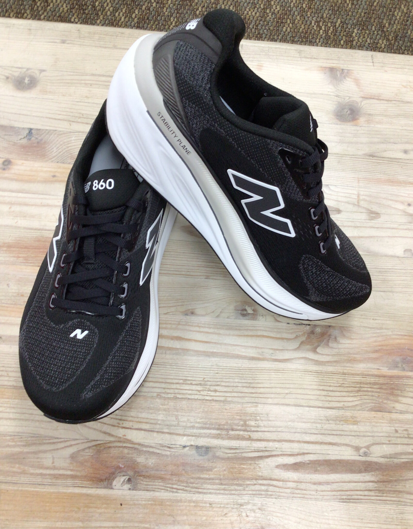 New Balance New Balance M860 v15 Men’s