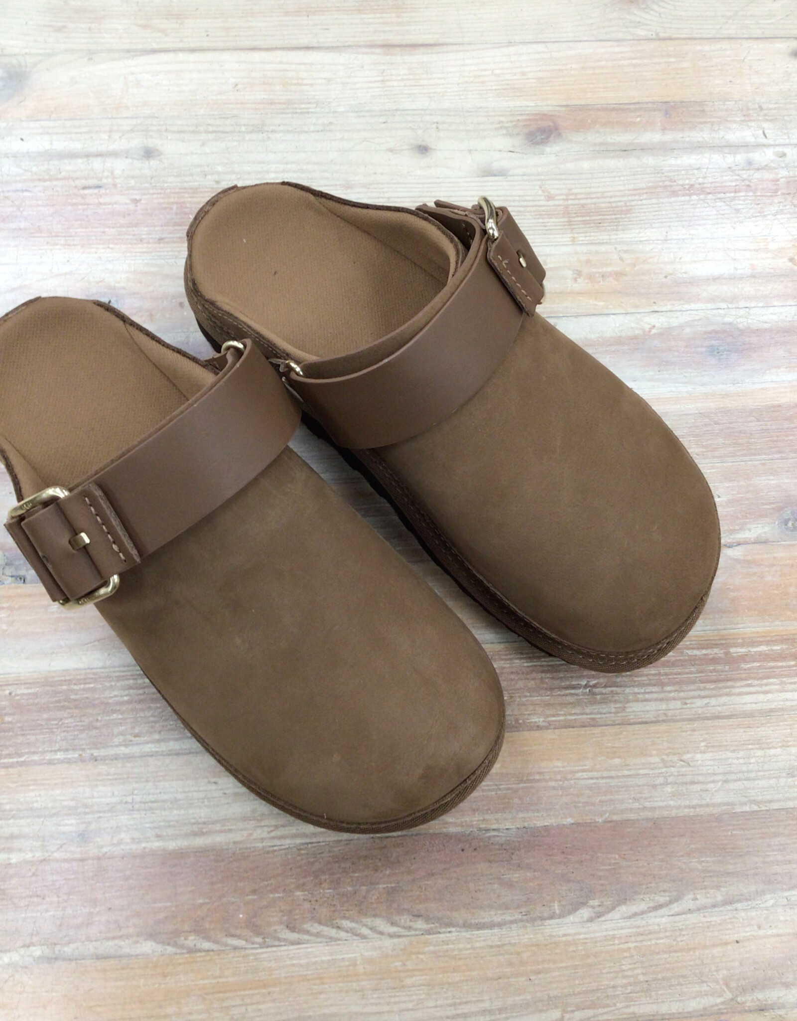 Ugg Ugg Goldenstar Villa Clog Ladies’