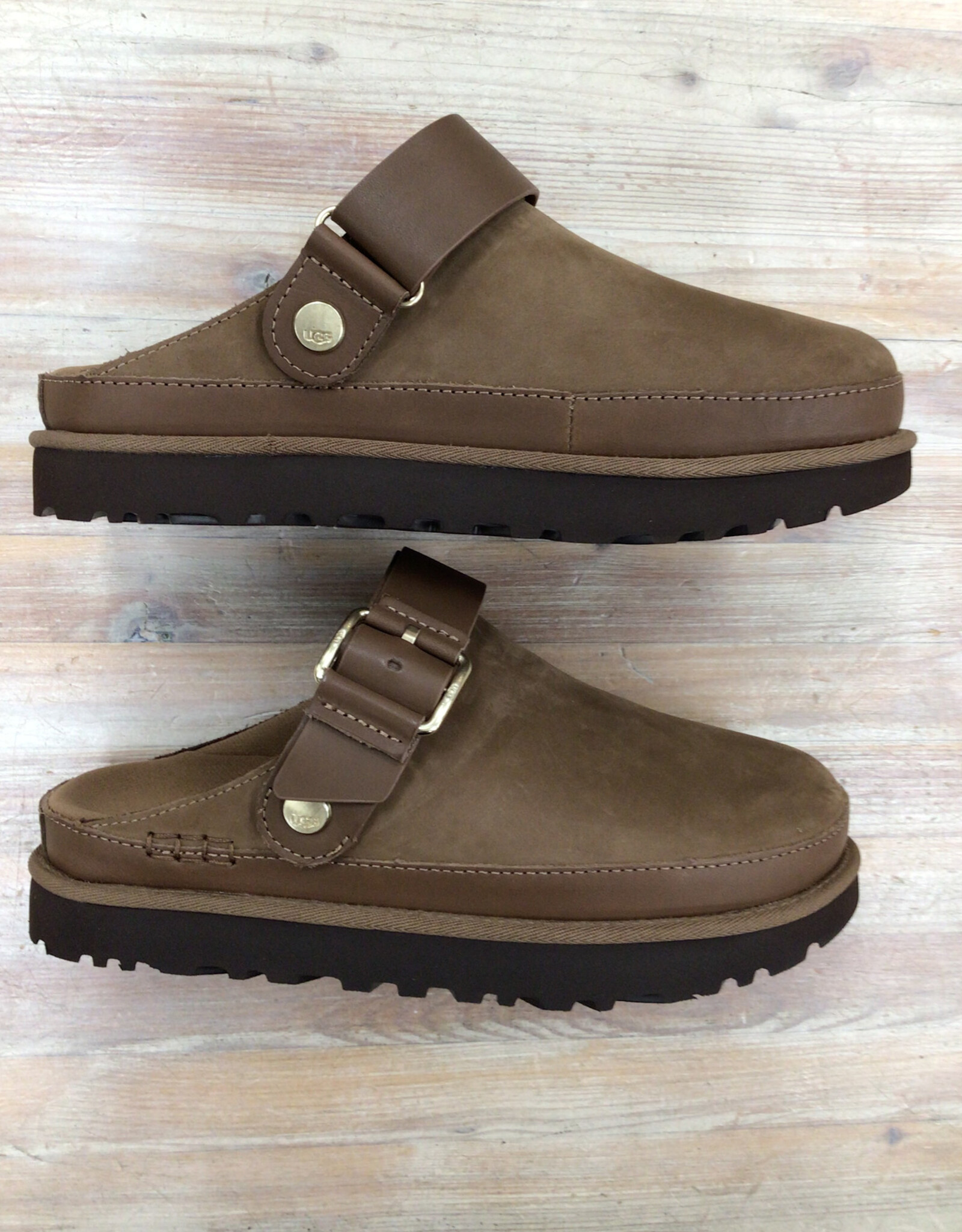 Ugg Ugg Goldenstar Villa Clog Ladies’