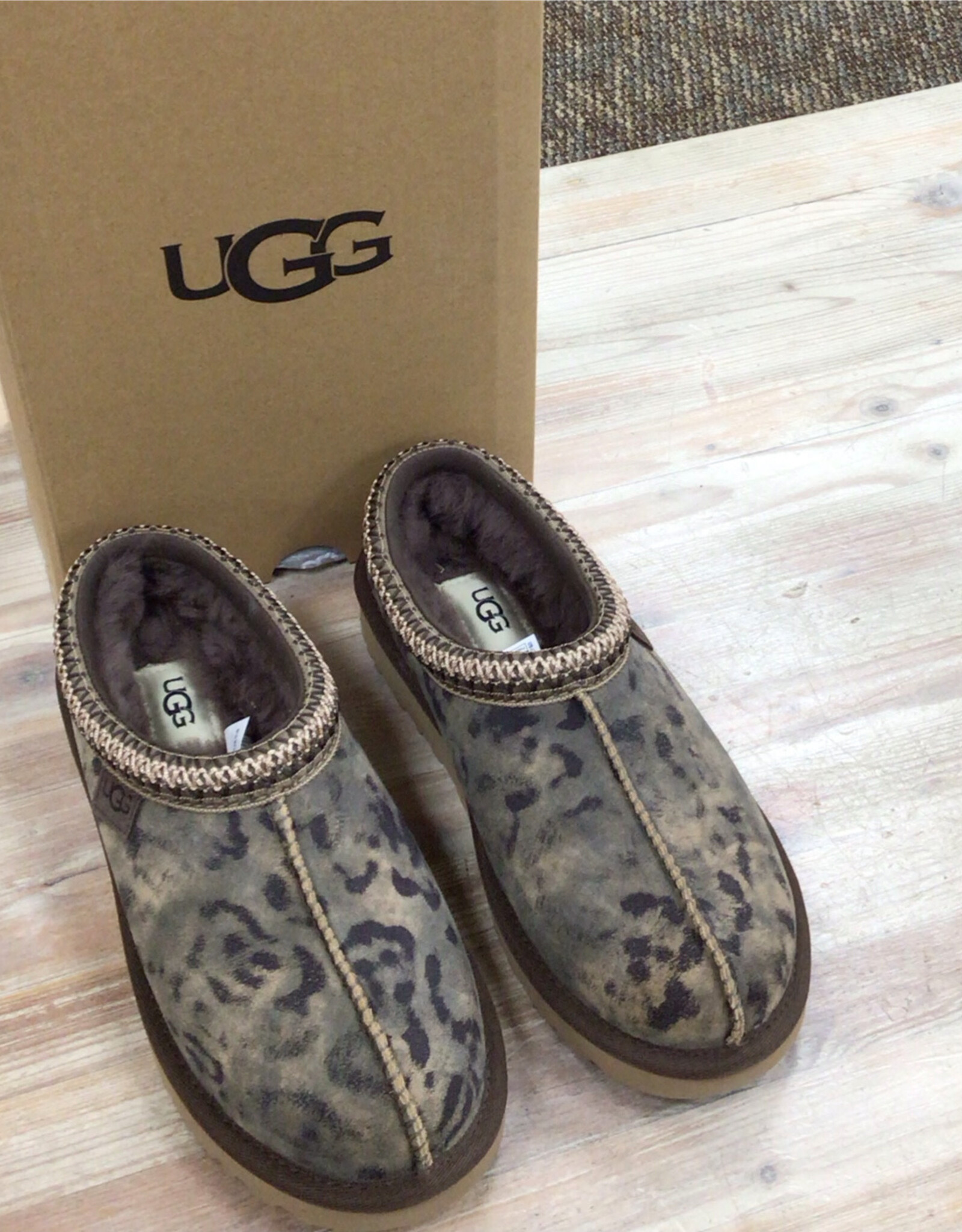Ugg Ugg Tasman Spotted Ladies'