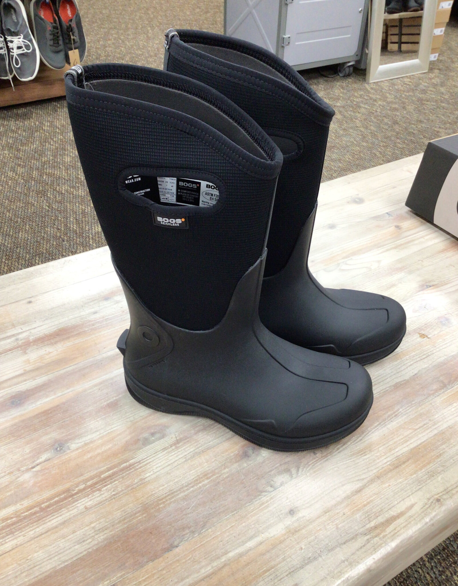 Bogs Bogs 73348 Ultra Seamless Tall Men’s