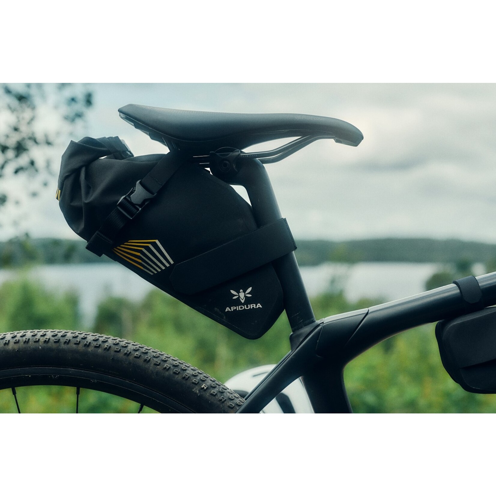 Racing Saddle Pack - Golden Sports Inc. Racing Saddle Pack - Golden Sports Inc.