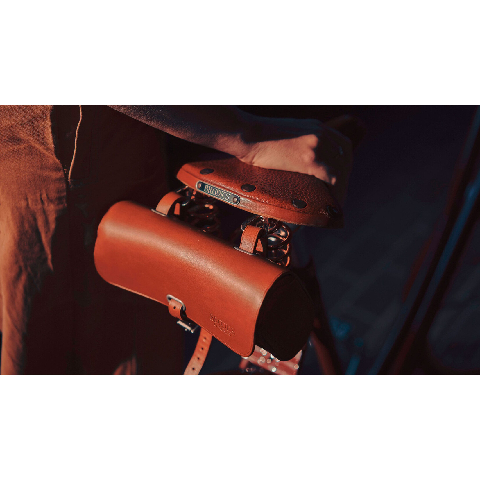 Brooks Challenge Saddle Bag