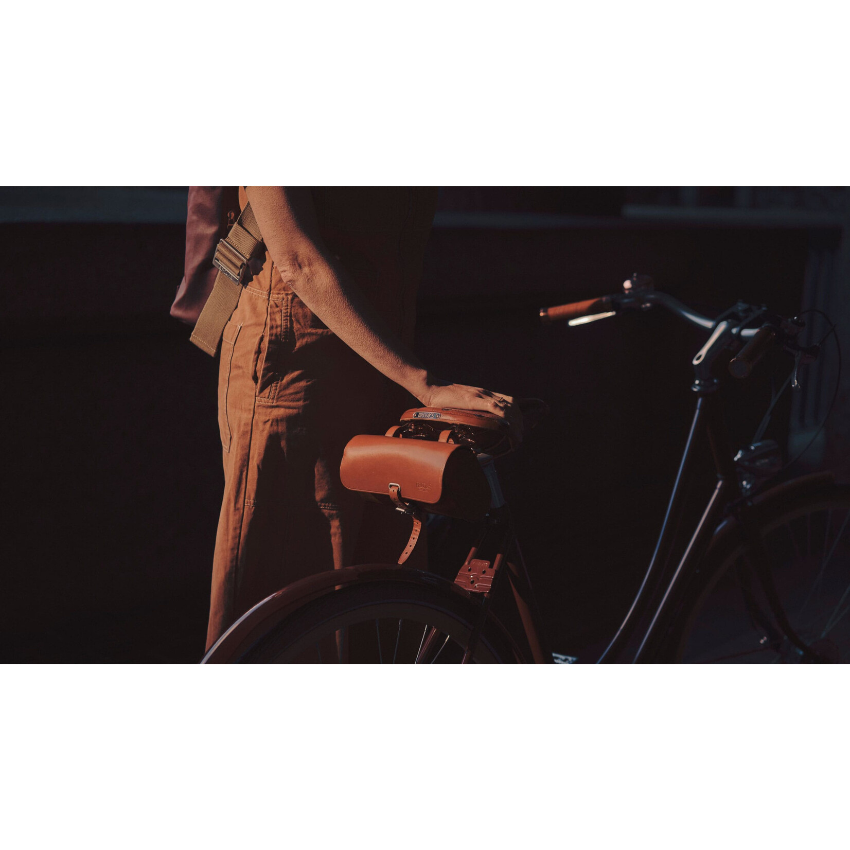 Brooks Challenge Saddle Bag