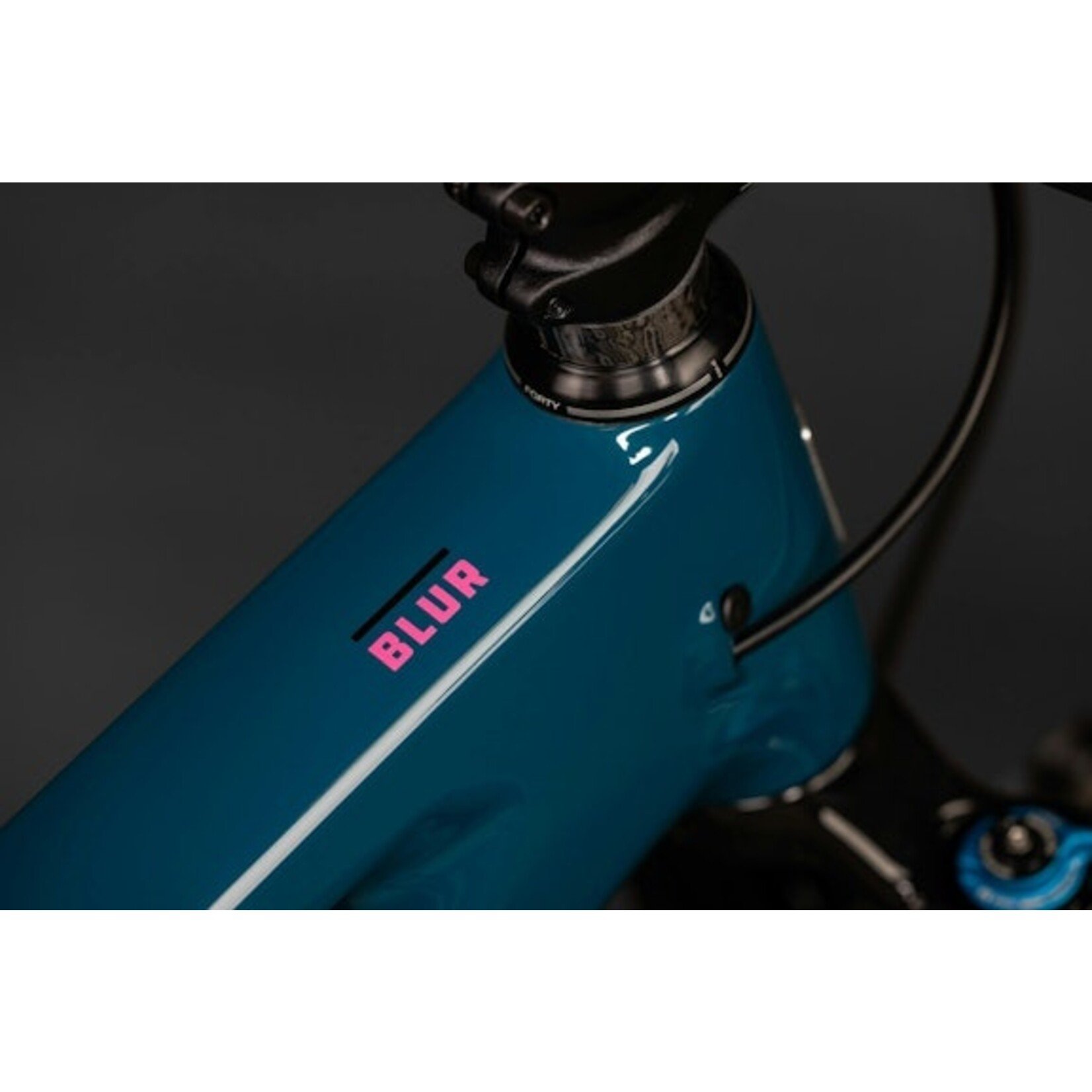 Santa Cruz Blur S-Kit | Carbon C