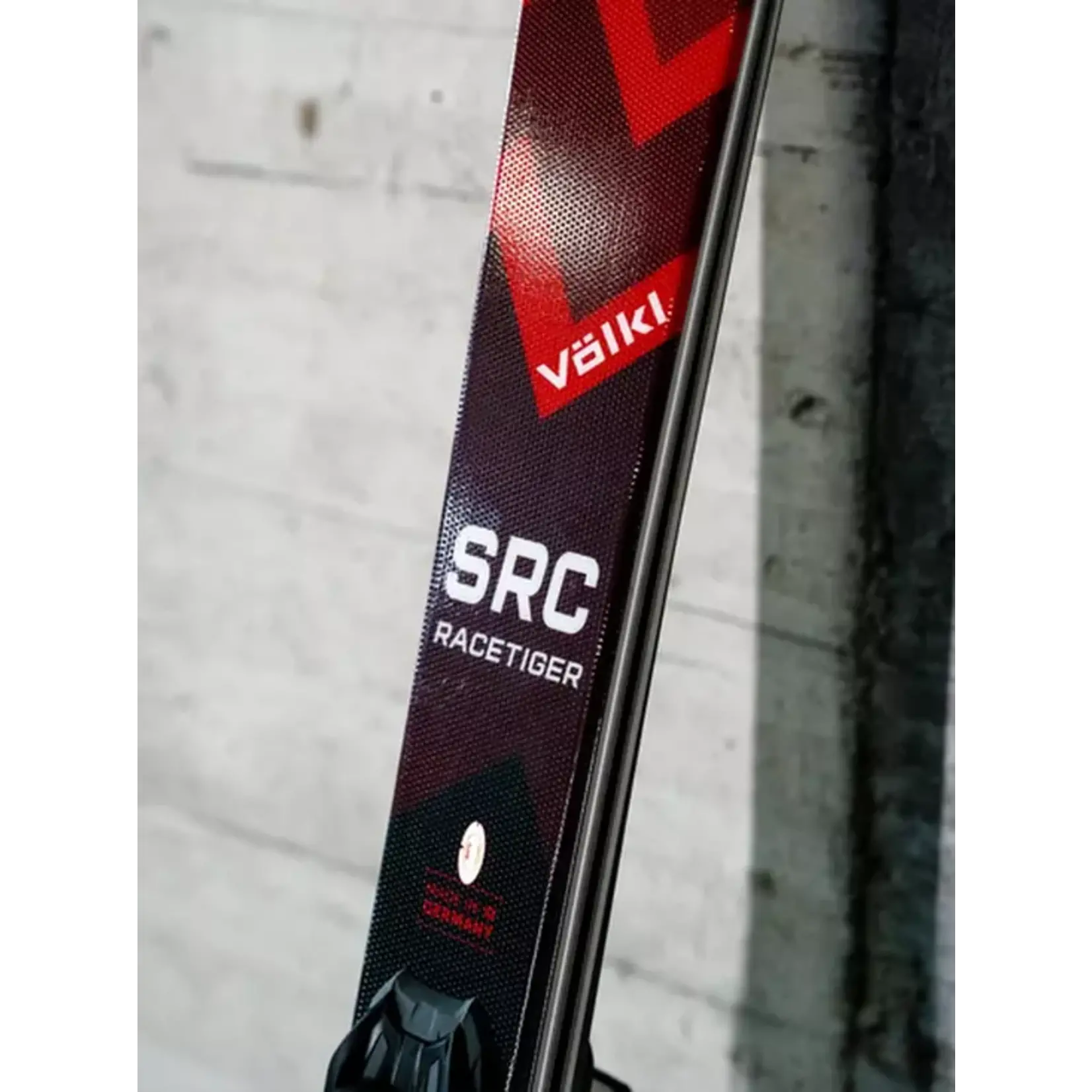 Völkl Racetiger SRC Skis 2025