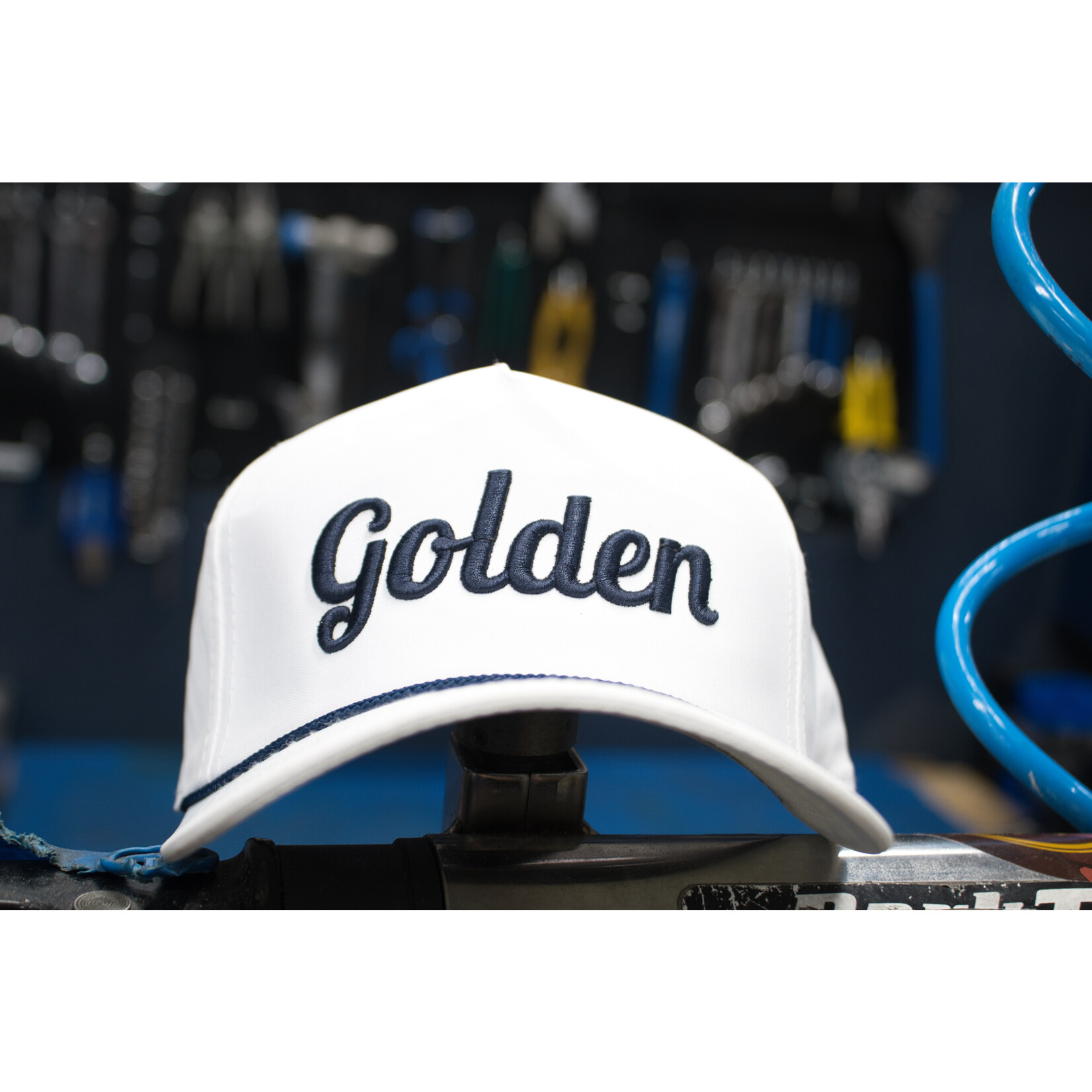 Golden White Cap