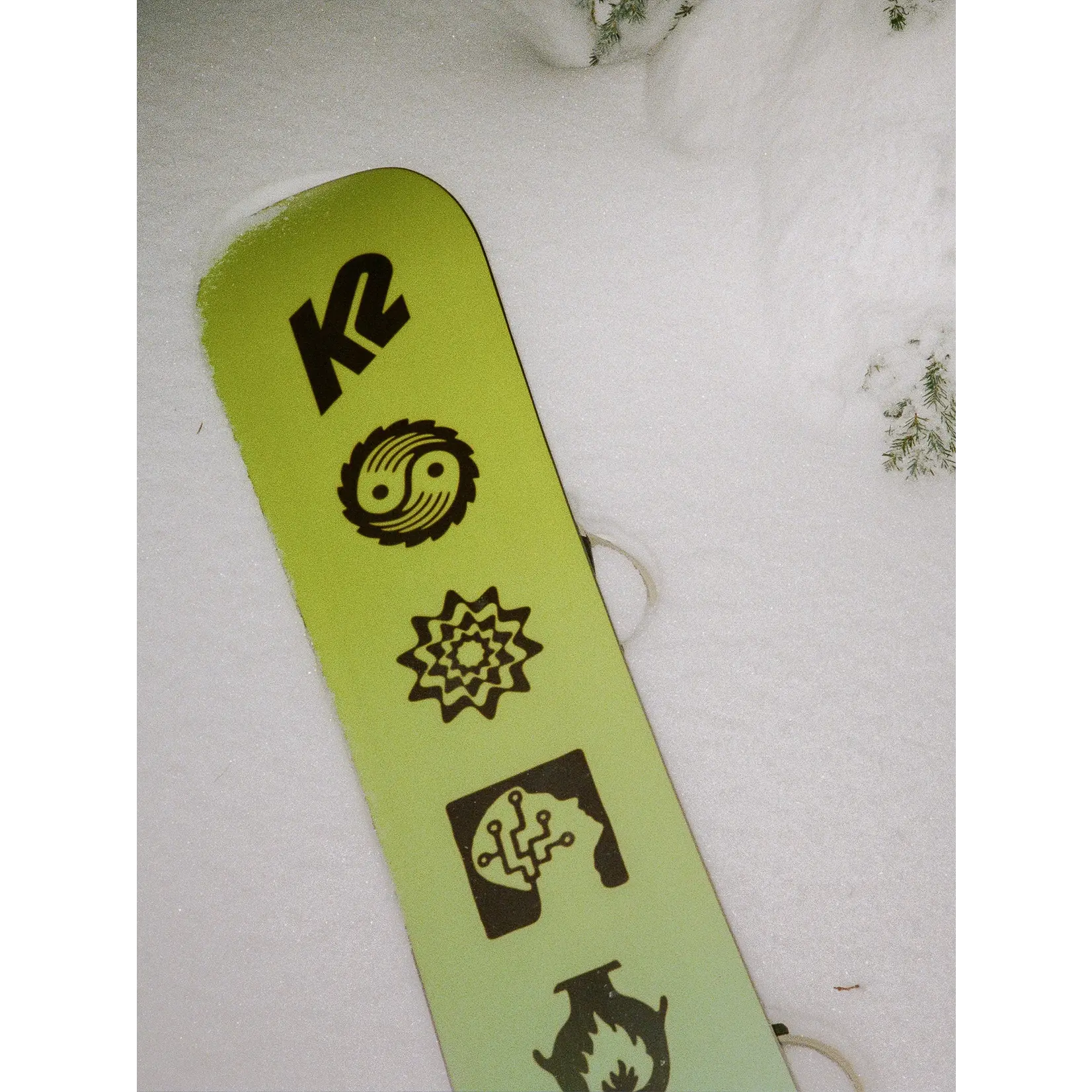 K2 Embassy Men's Snowboard 2025