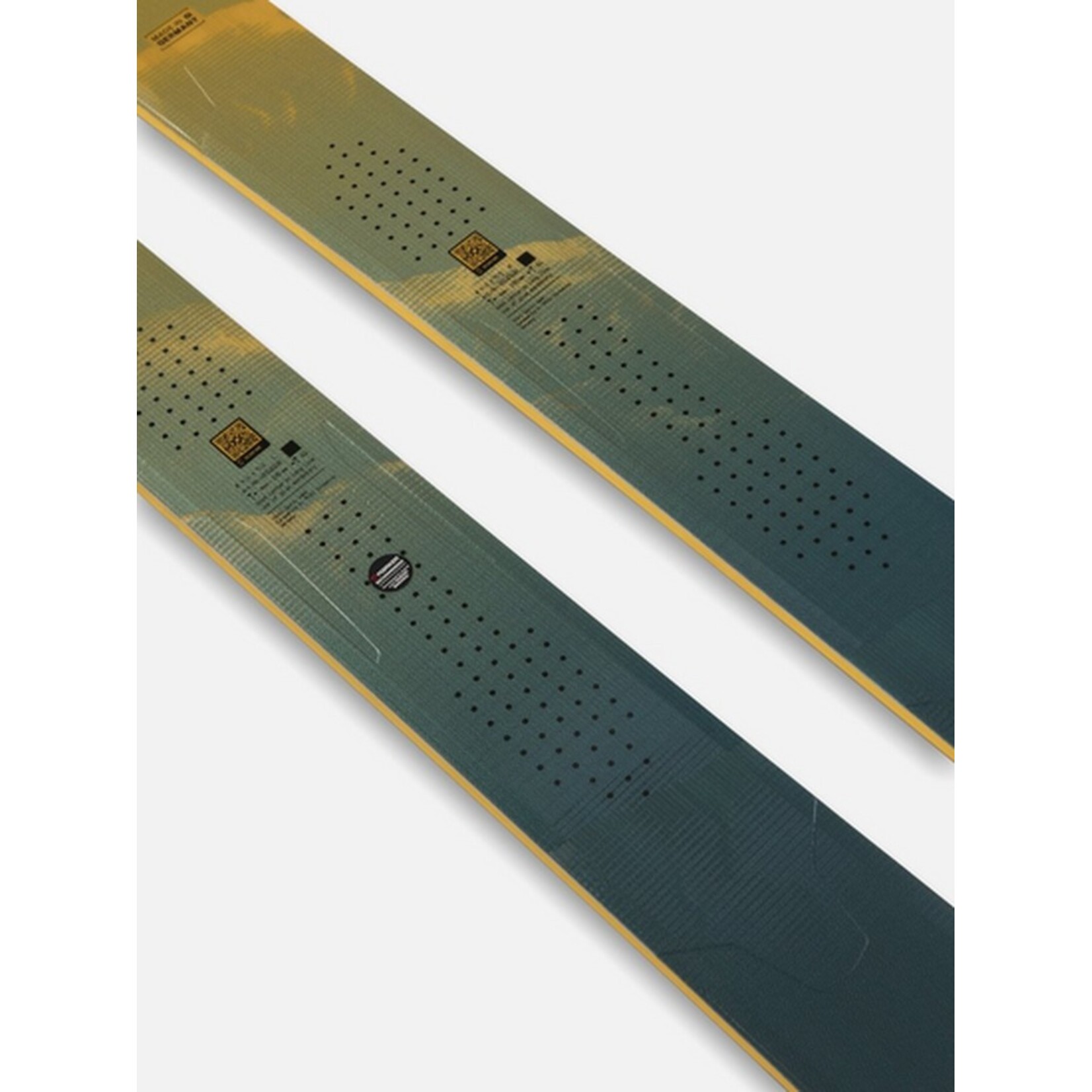 Völkl Blaze 104 Skis 2026