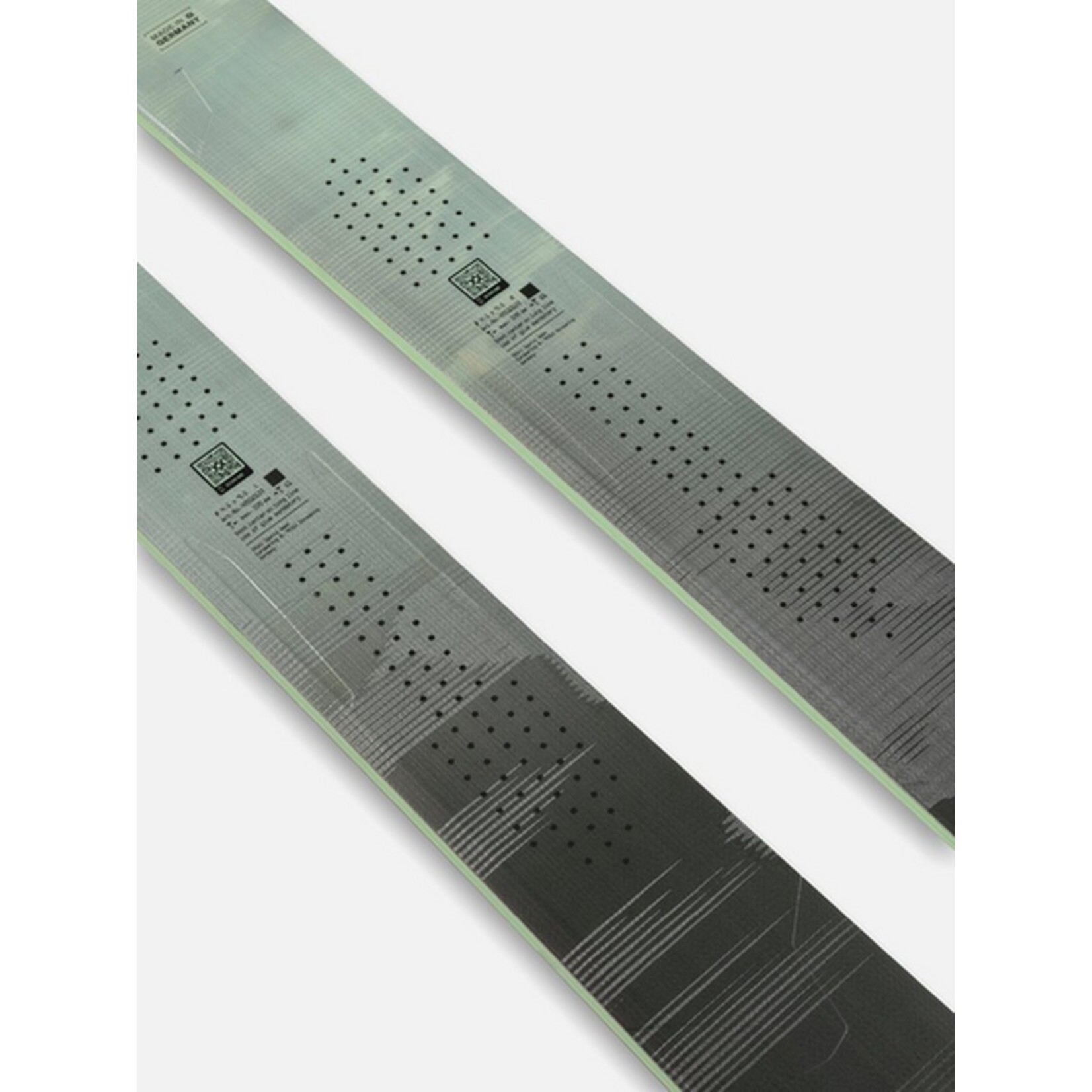 Völkl Blaze 104 Skis 2026