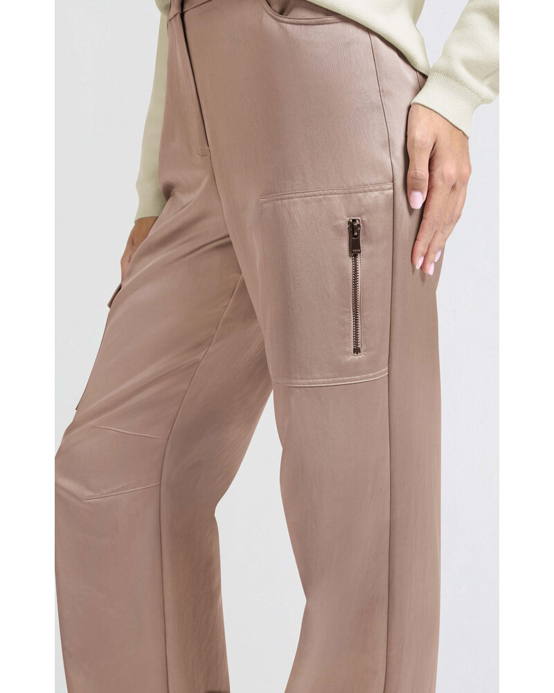 Yaya Pantalon Cargo Satiné 01301176