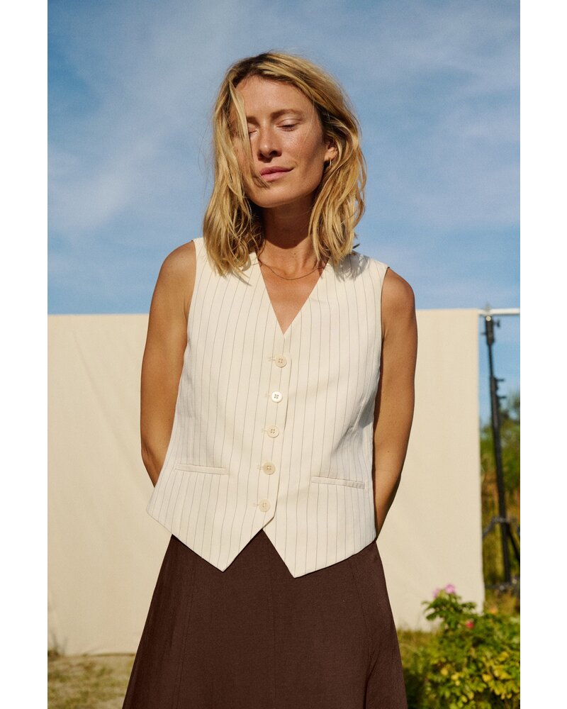 Part Two Nadhia Waistcoat