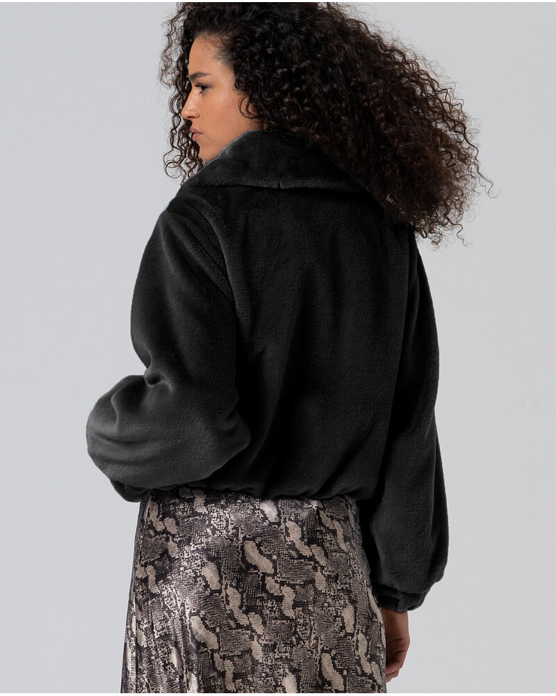 Surkana Manteau en Simili Fourrure 555LAPE422