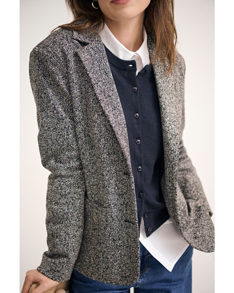 Part Two Vineke Blazer
