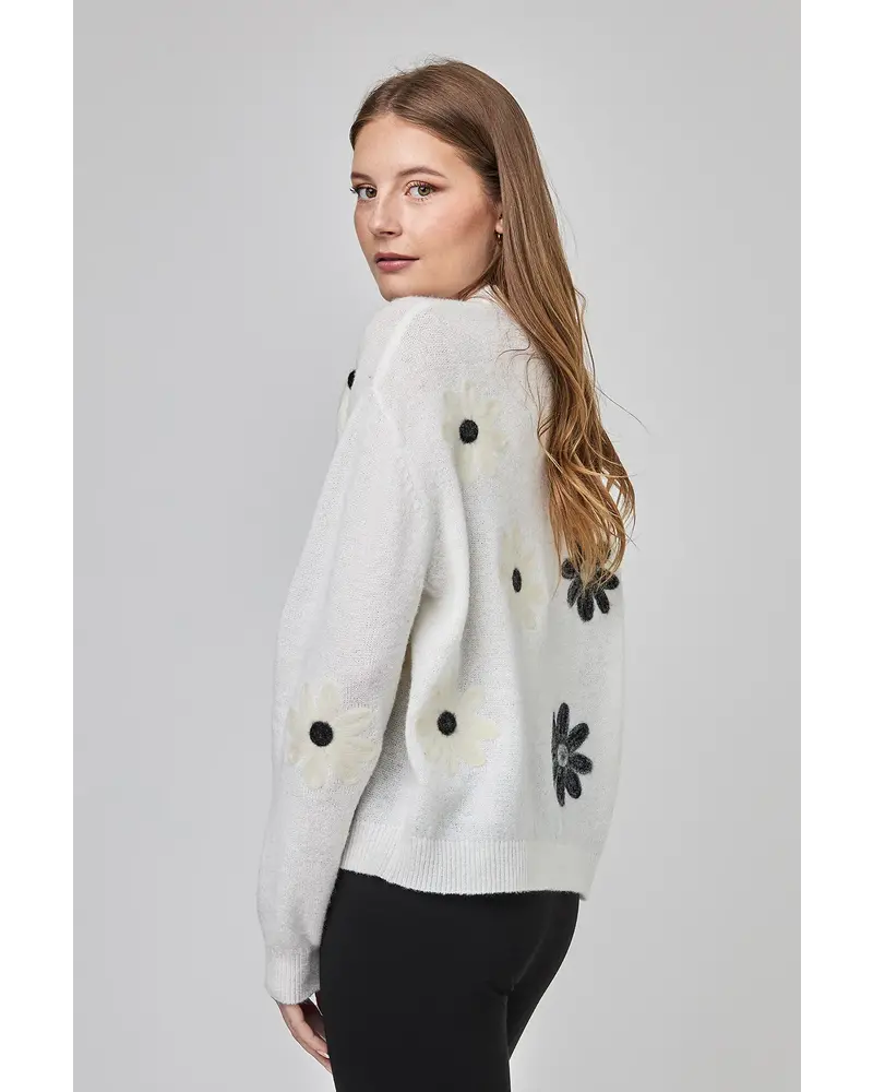 Uchuu Knit  Sweater CF25-918