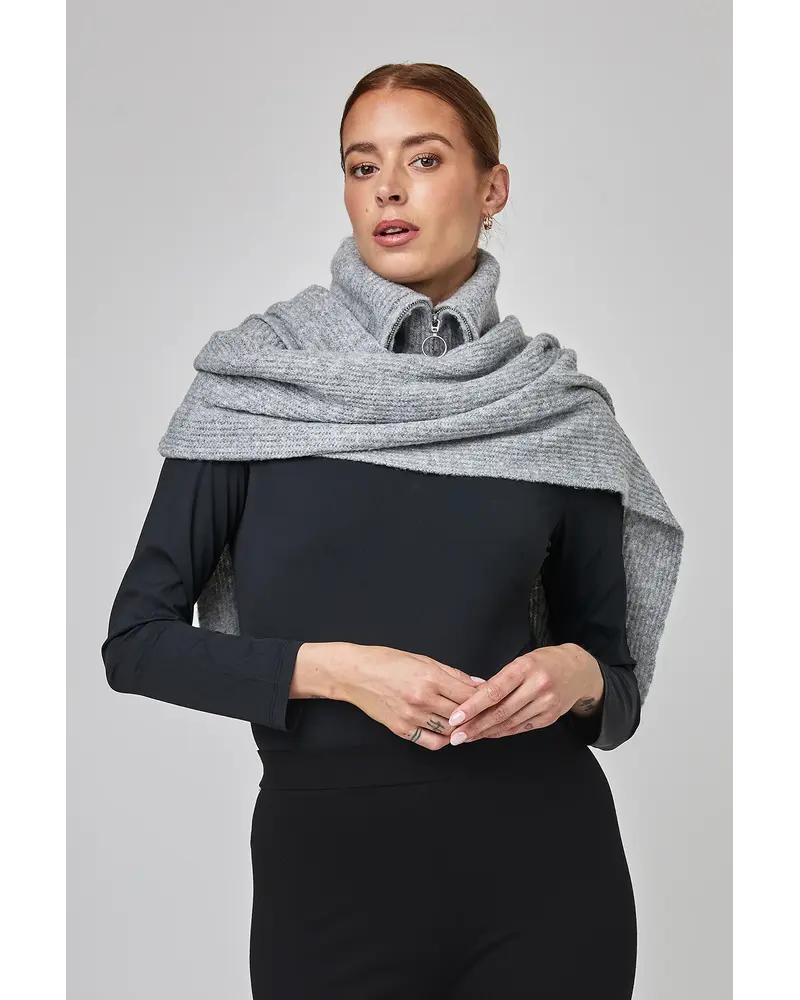 Col avec foulard intégré CF25-509