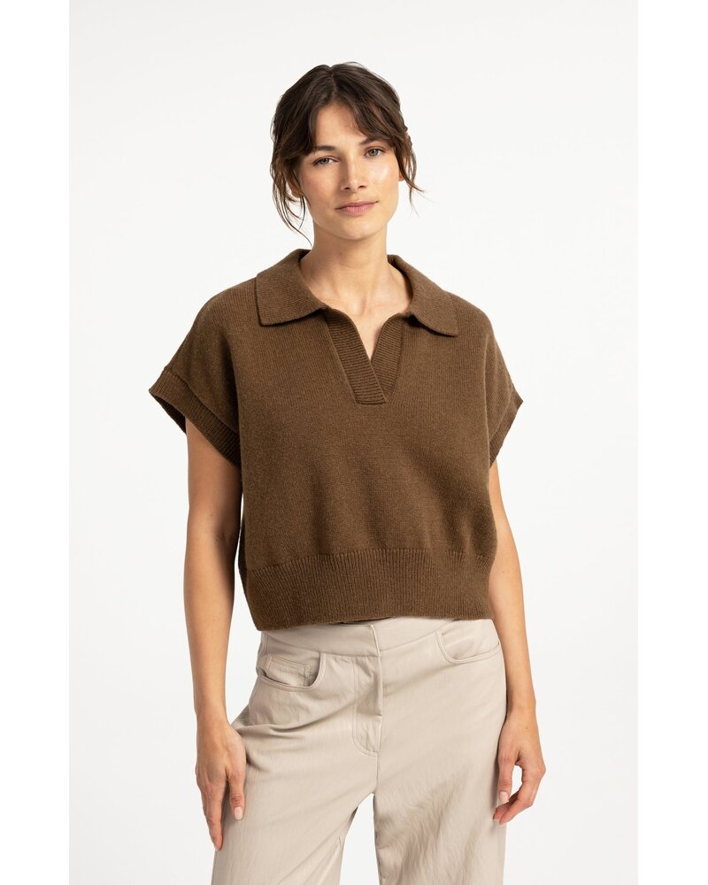 Yaya Knitted vest with collar